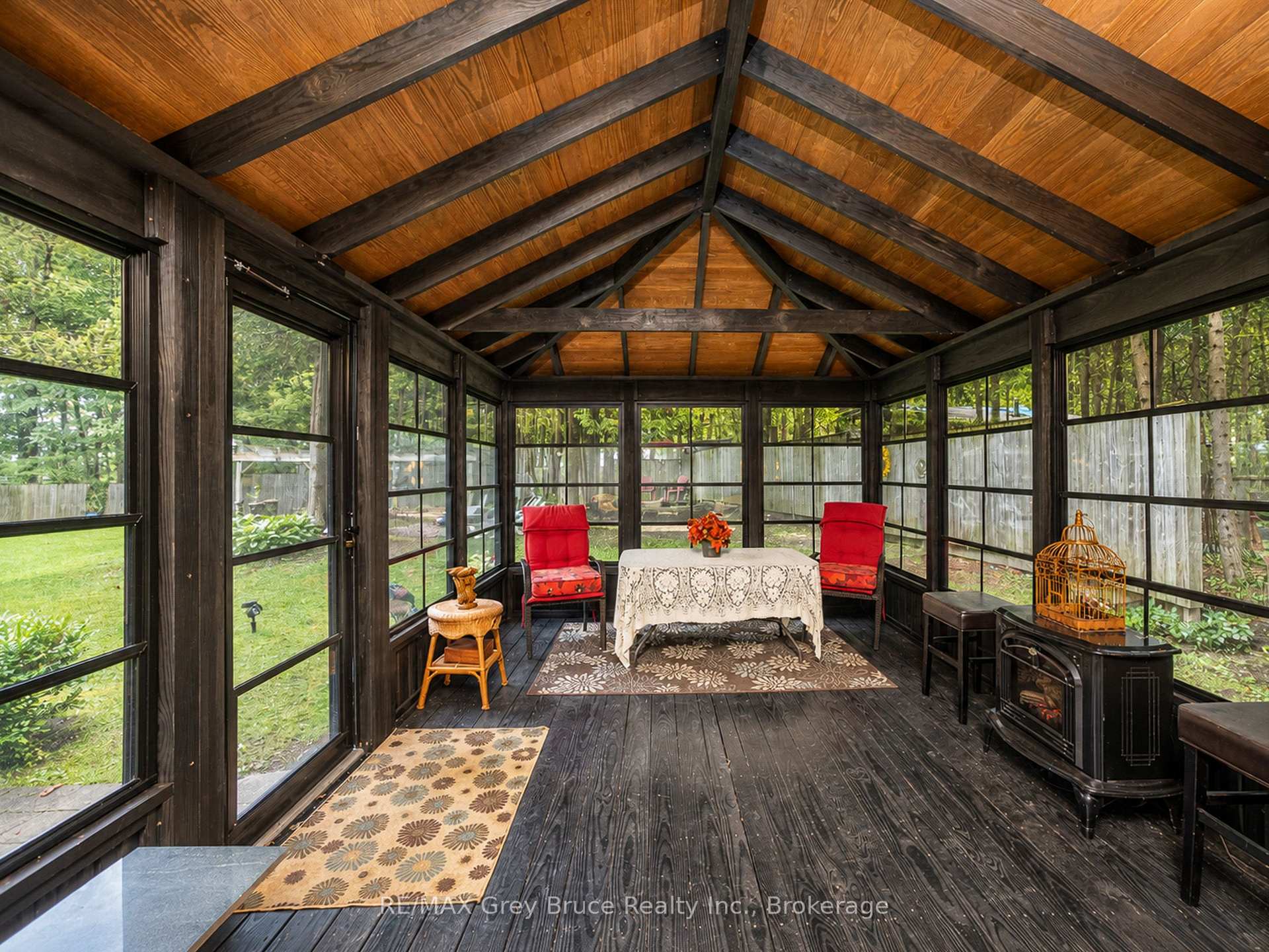 Photo 5 of 263617 Southgate Road, Southgate — HOMEH