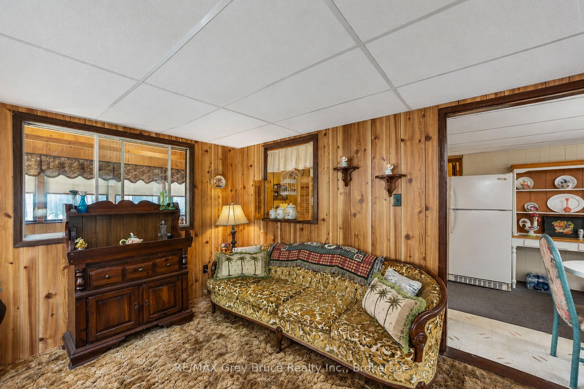 Photo 18 of 263617 Southgate Road, Southgate — HOMEH