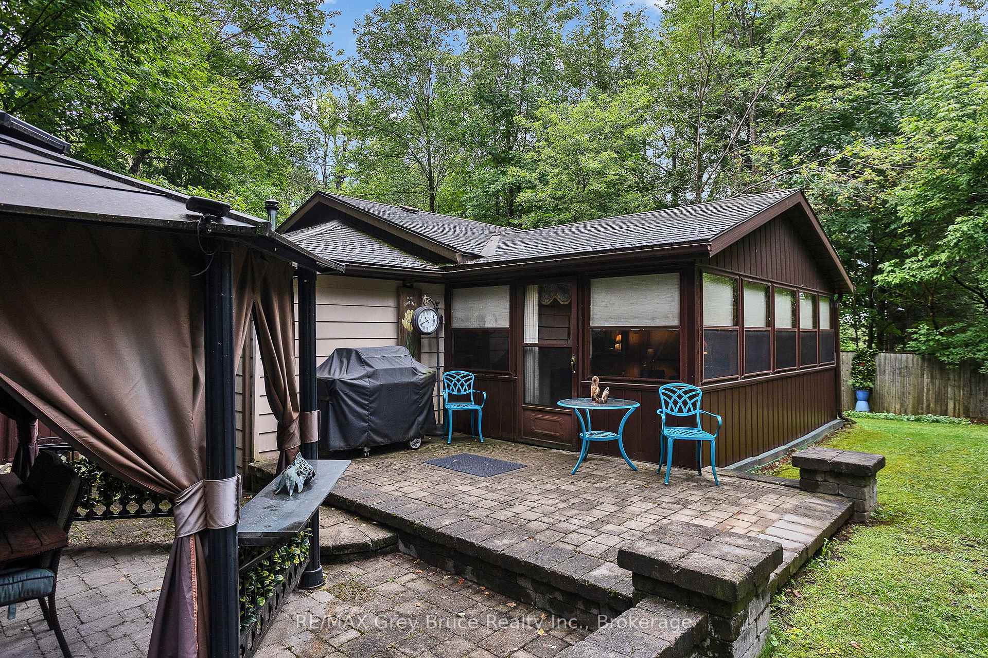 Photo 38 of 263617 Southgate Road, Southgate — HOMEH