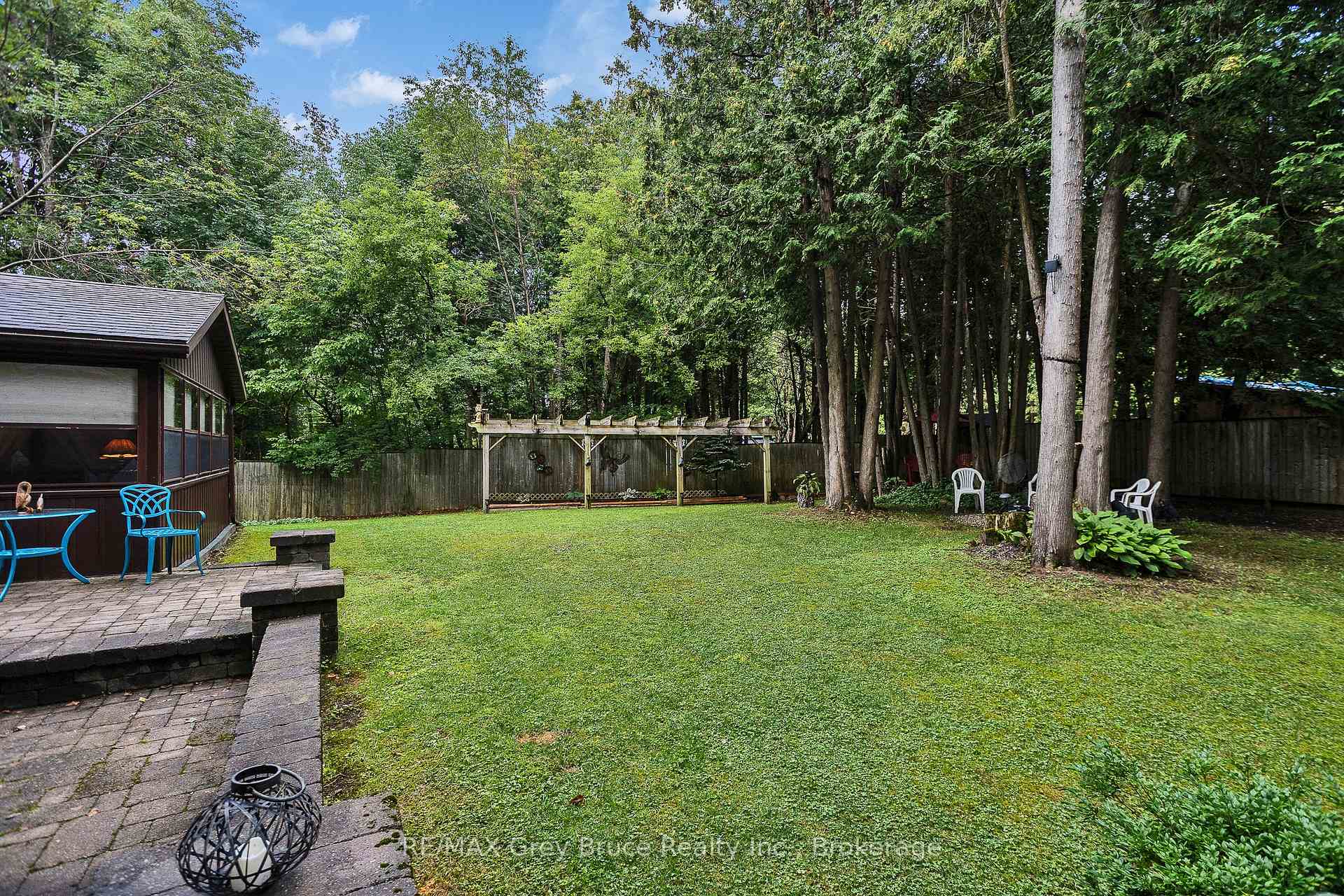 Photo 39 of 263617 Southgate Road, Southgate — HOMEH