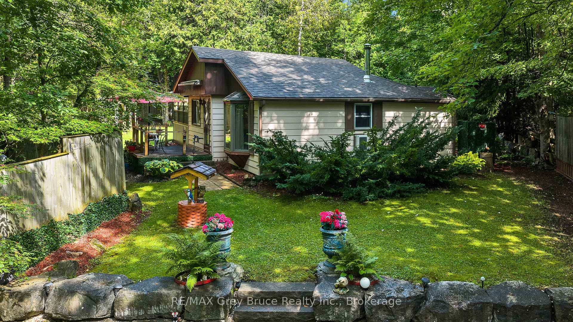 Photo 51 of 263617 Southgate Road, Southgate — HOMEH