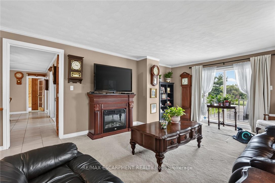Photo 11 of 3235 Grassie Road, Grimsby, Grimsby Escarpment — HOMEH