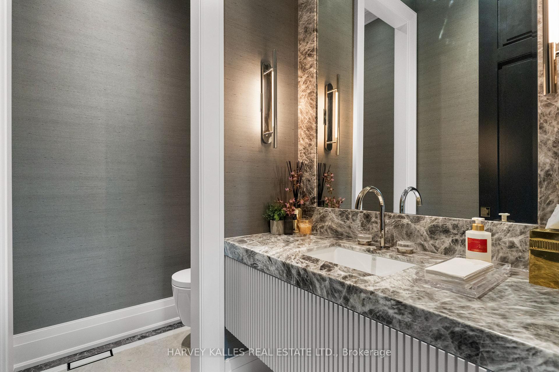 Photo 8 of 106 Richview Avenue, Toronto, Forest Hill South — HOMEH