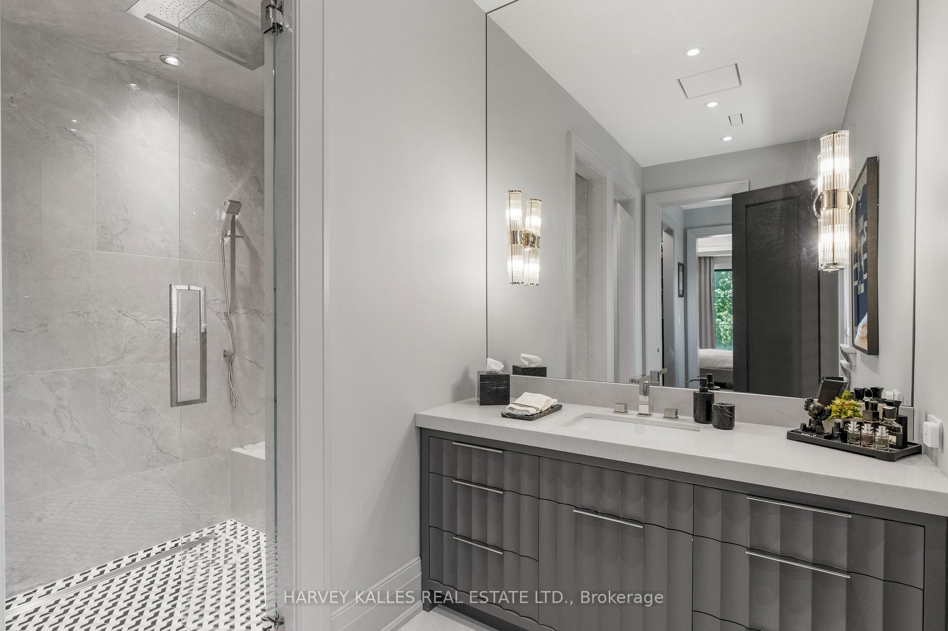 Photo 32 of 106 Richview Avenue, Toronto, Forest Hill South — HOMEH