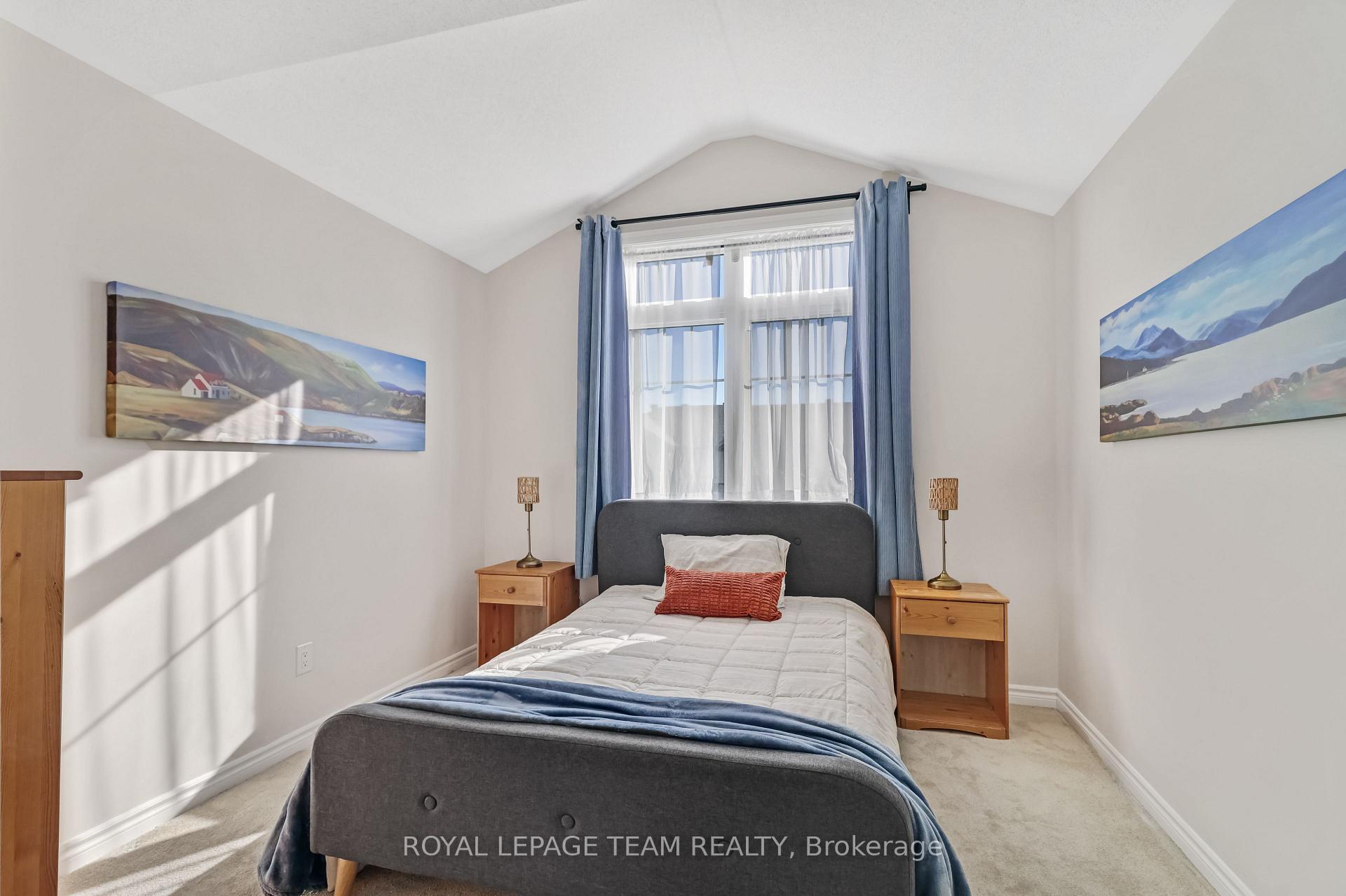 Photo 22 of 770 Brittanic Road, Ottawa, Kanata - Emerald Meadows/Trailwest — HOMEH