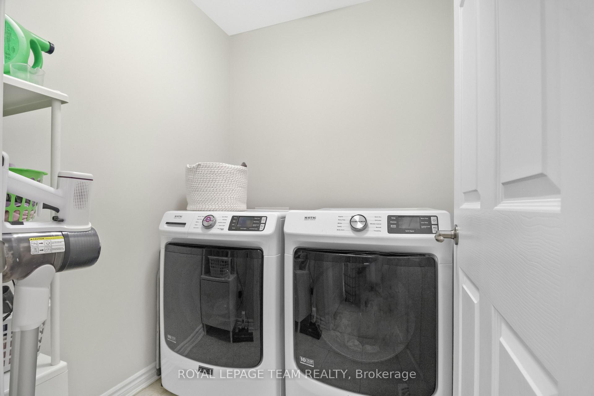 Photo 25 of 770 Brittanic Road, Ottawa, Kanata - Emerald Meadows/Trailwest — HOMEH