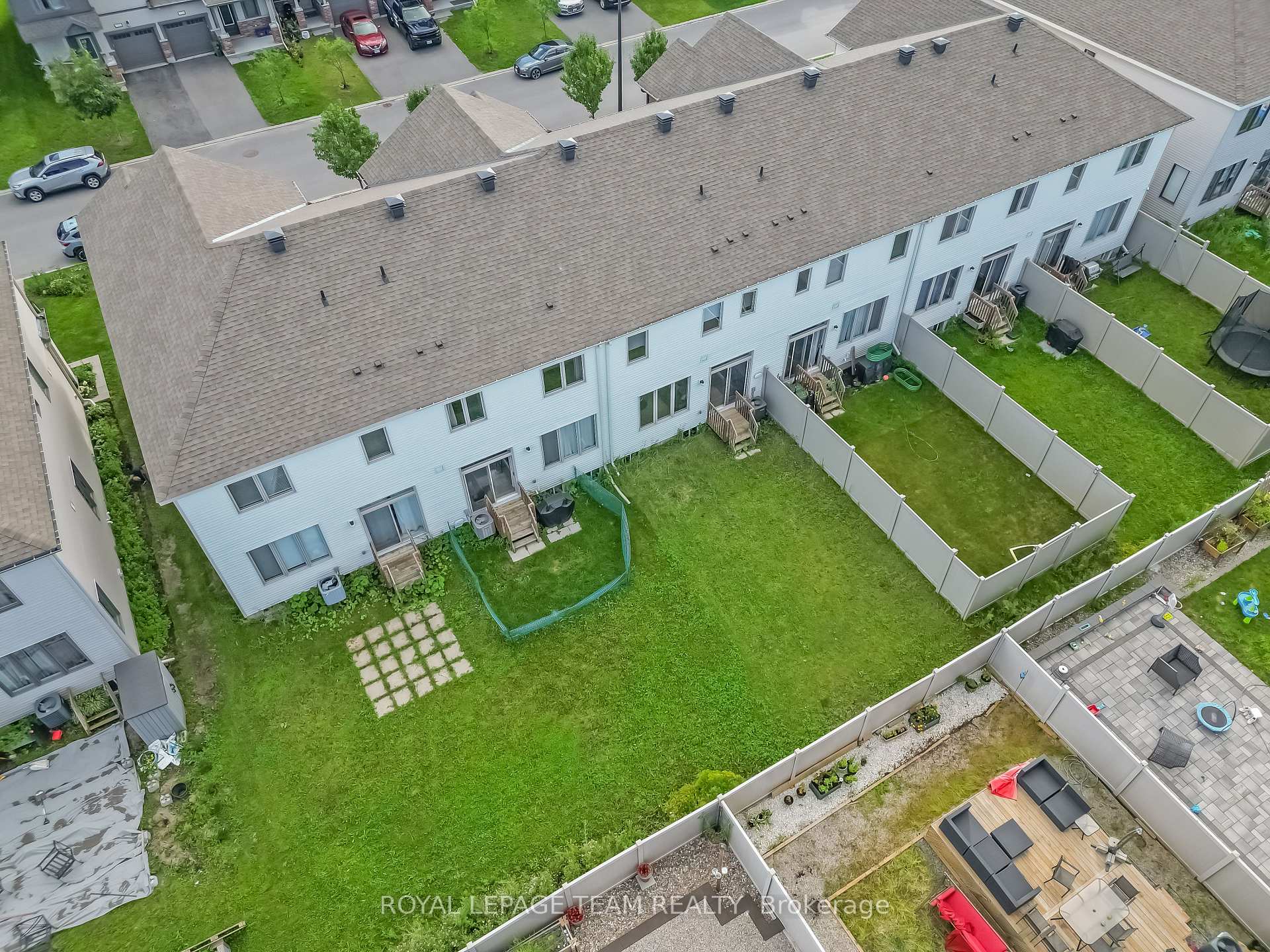 Photo 27 of 770 Brittanic Road, Ottawa, Kanata - Emerald Meadows/Trailwest — HOMEH