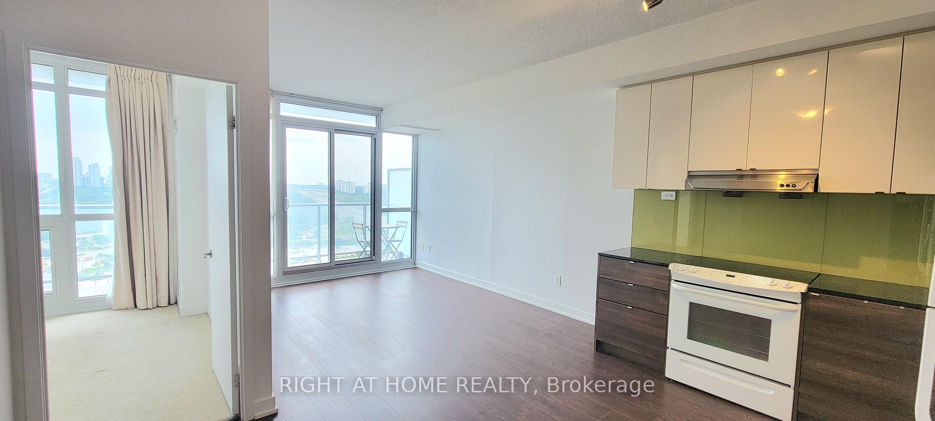 Photo 2 of Unit 2703, 121 McMahon Drive, North York, Bayview Village — HOMEH