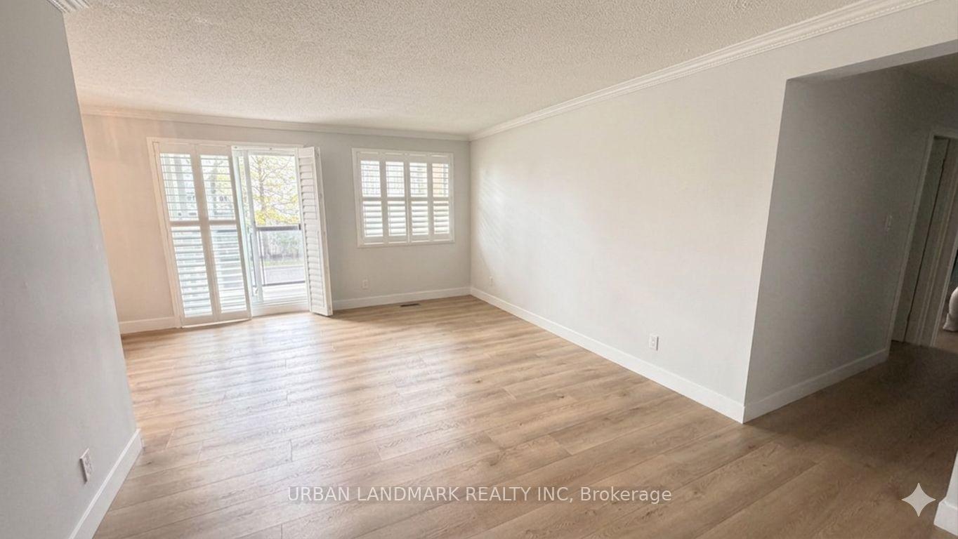 Photo 9 of Unit 201, 131 Taunton Road E, Oshawa, Centennial — HOMEH