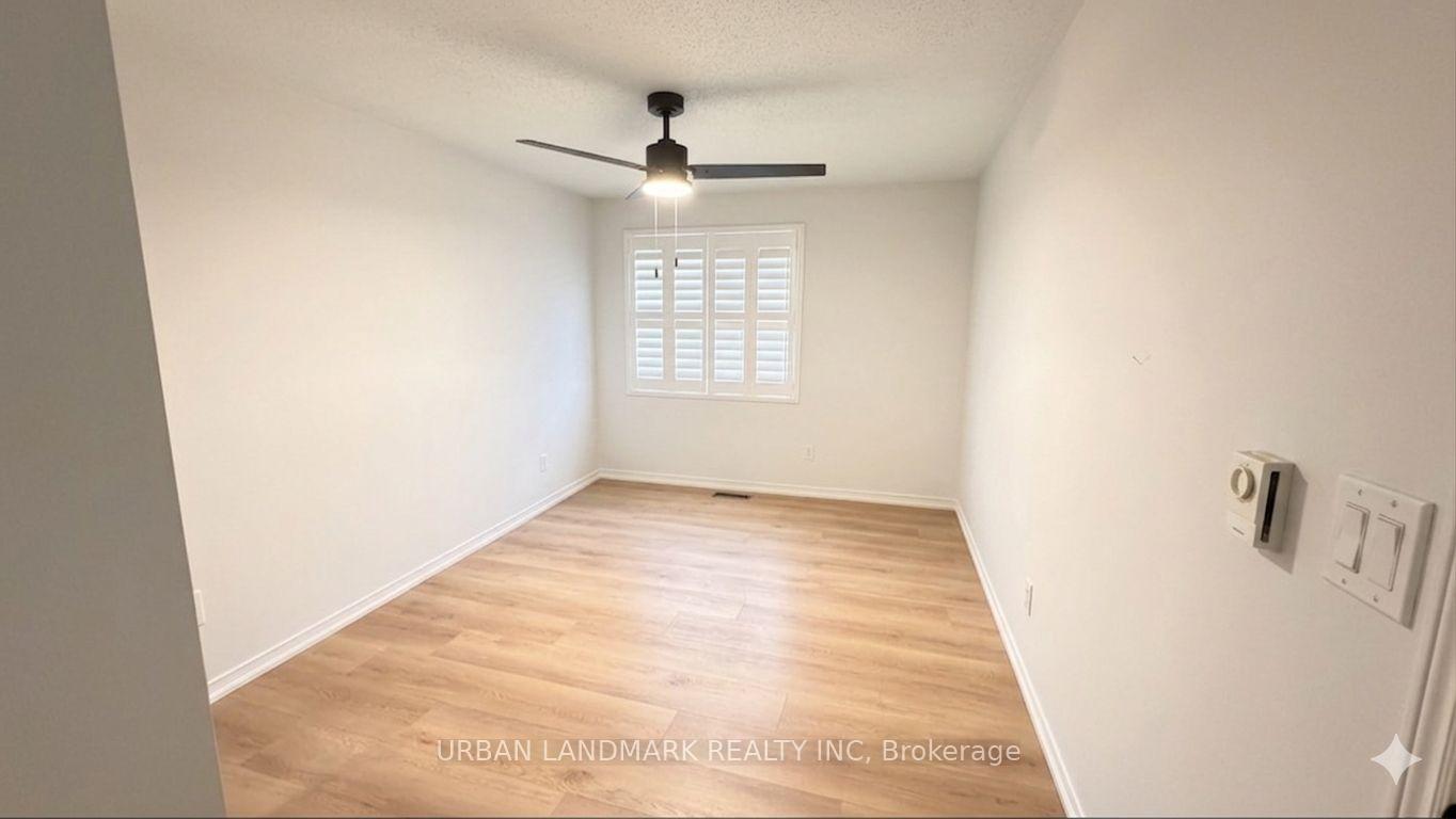 Photo 10 of Unit 201, 131 Taunton Road E, Oshawa, Centennial — HOMEH