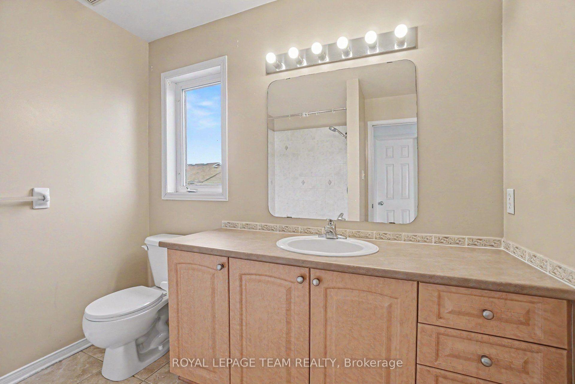 Photo 23 of 13 Stoneleigh Street, Ottawa, Barrhaven - Strandherd — HOMEH