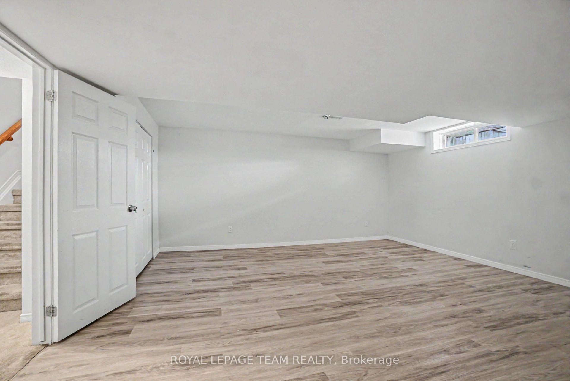 Photo 27 of 13 Stoneleigh Street, Ottawa, Barrhaven - Strandherd — HOMEH