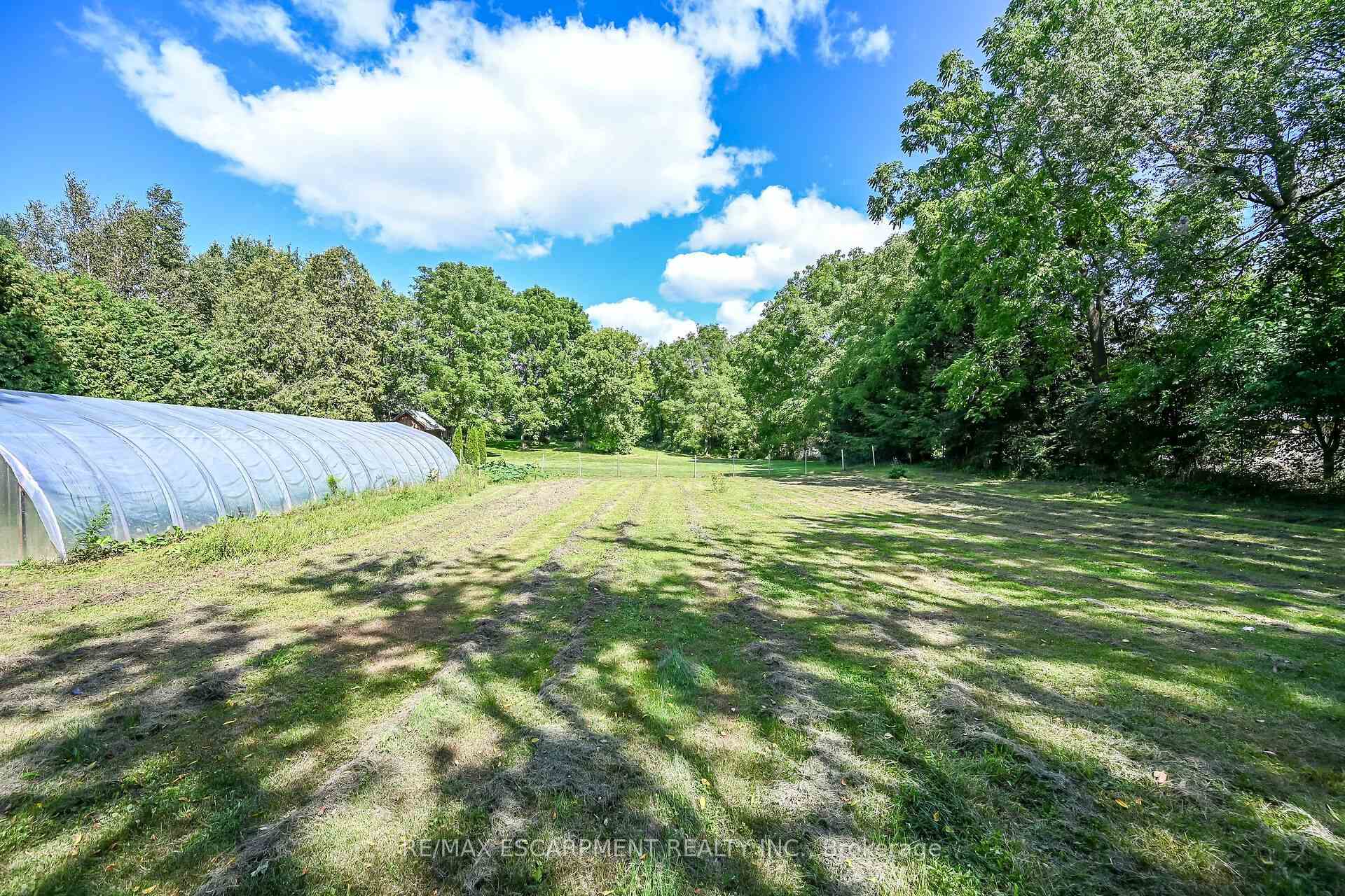 Photo 41 of 2074 Governors Road, Hamilton, Ancaster — HOMEH
