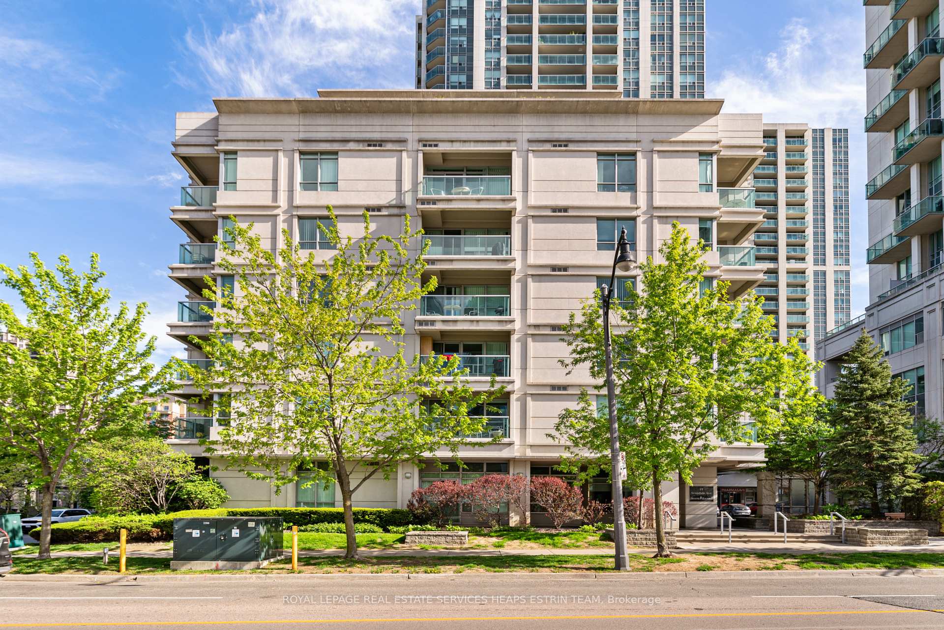 Front of Unit 411, 19 Avondale Avenue