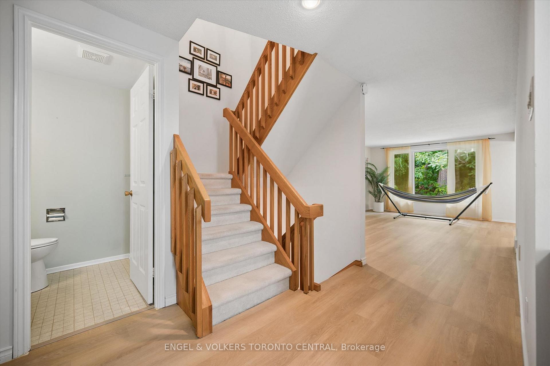 Photo 26 of Unit 7, 220 Kingswood Drive, Kitchener, Alpine — HOMEH