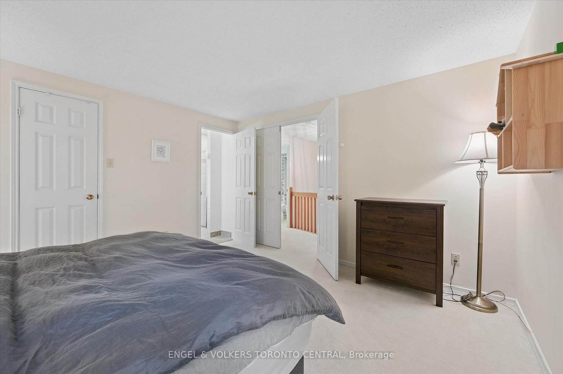 Photo 29 of Unit 7, 220 Kingswood Drive, Kitchener, Alpine — HOMEH