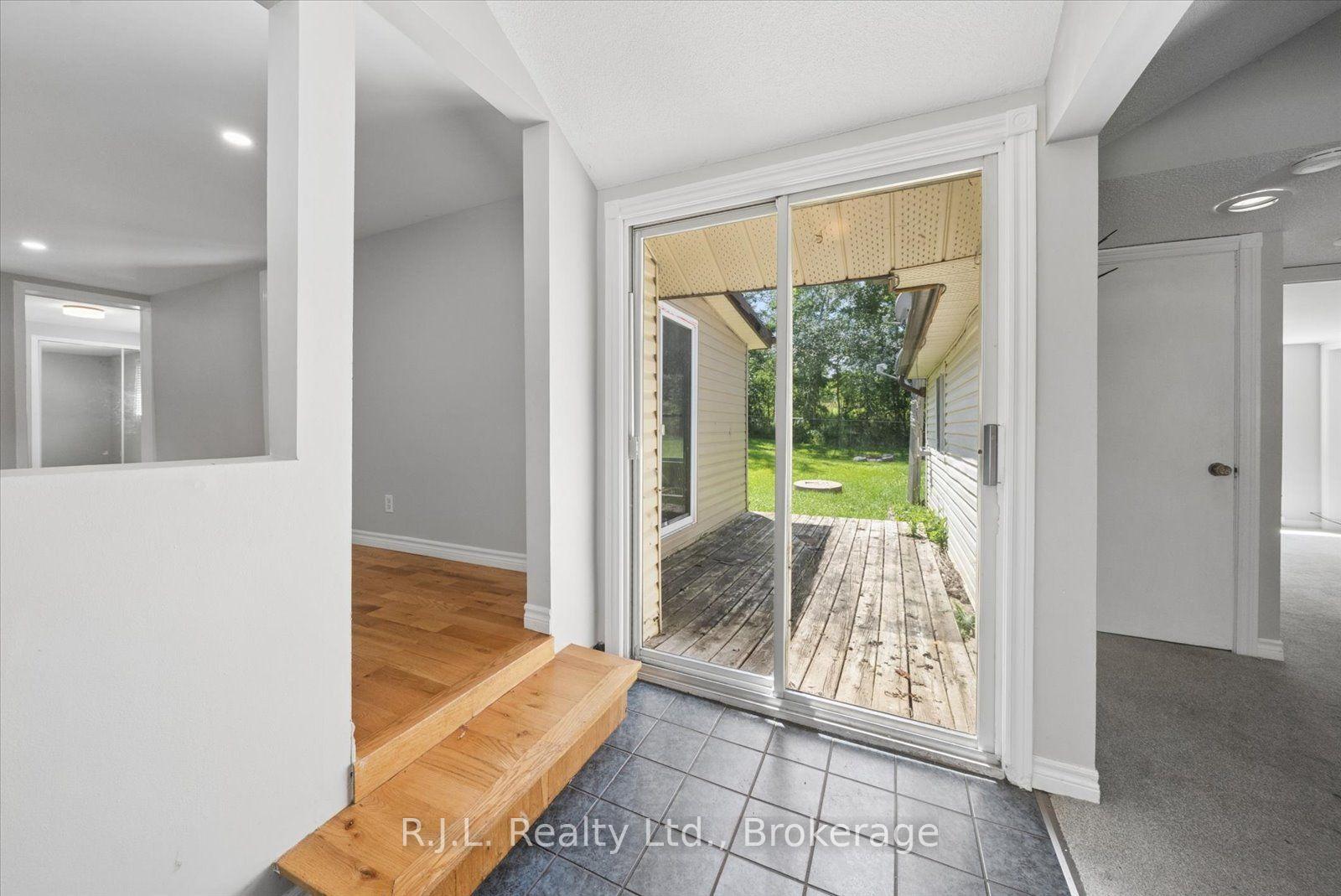 Photo 8 of 475 Causeway View Road S, Selwyn — HOMEH