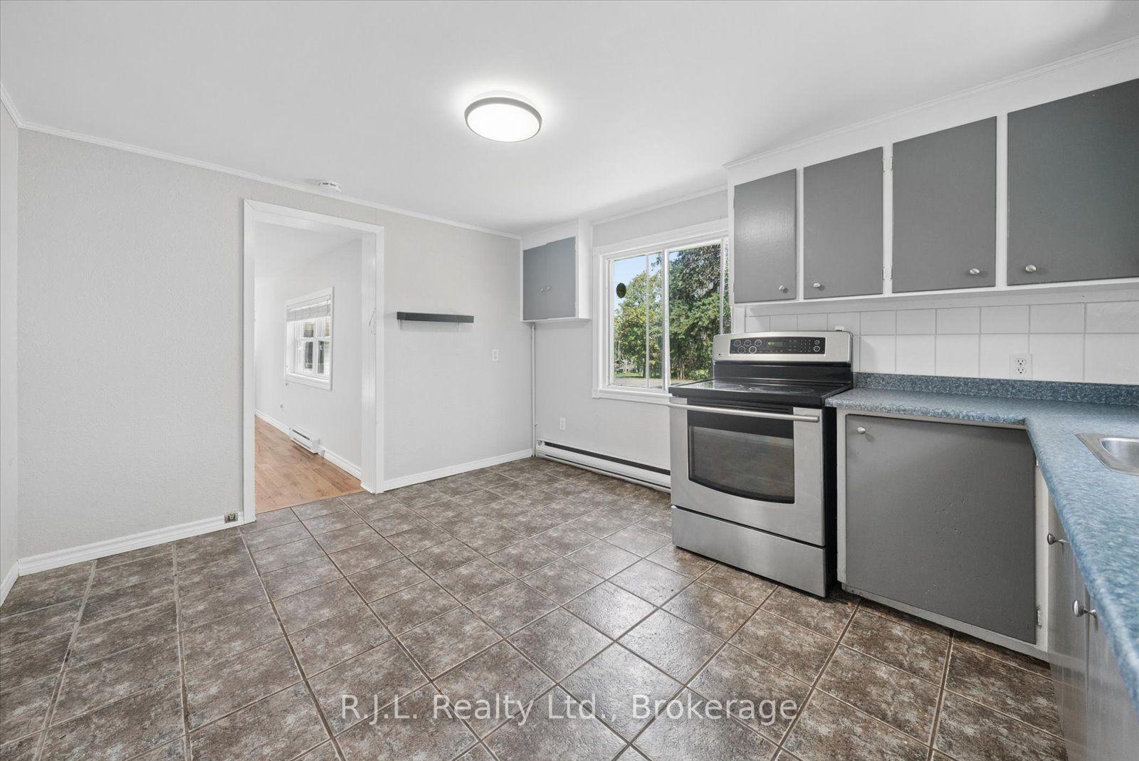 Photo 14 of 475 Causeway View Road S, Selwyn — HOMEH