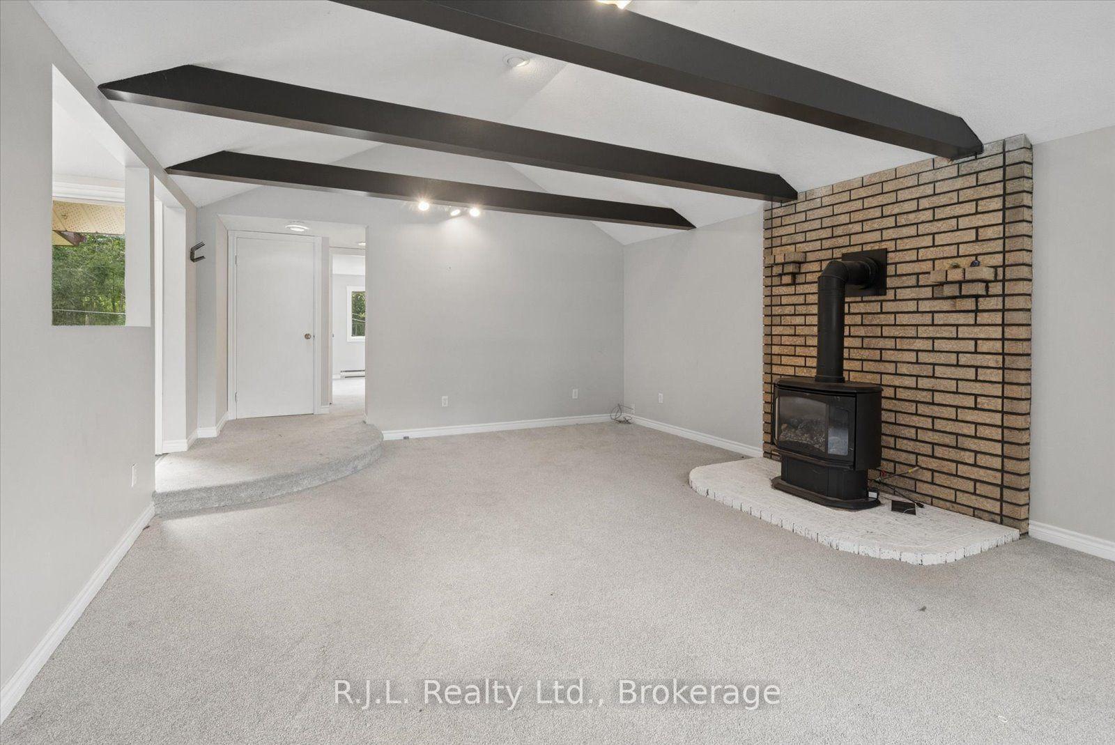 Photo 18 of 475 Causeway View Road S, Selwyn — HOMEH