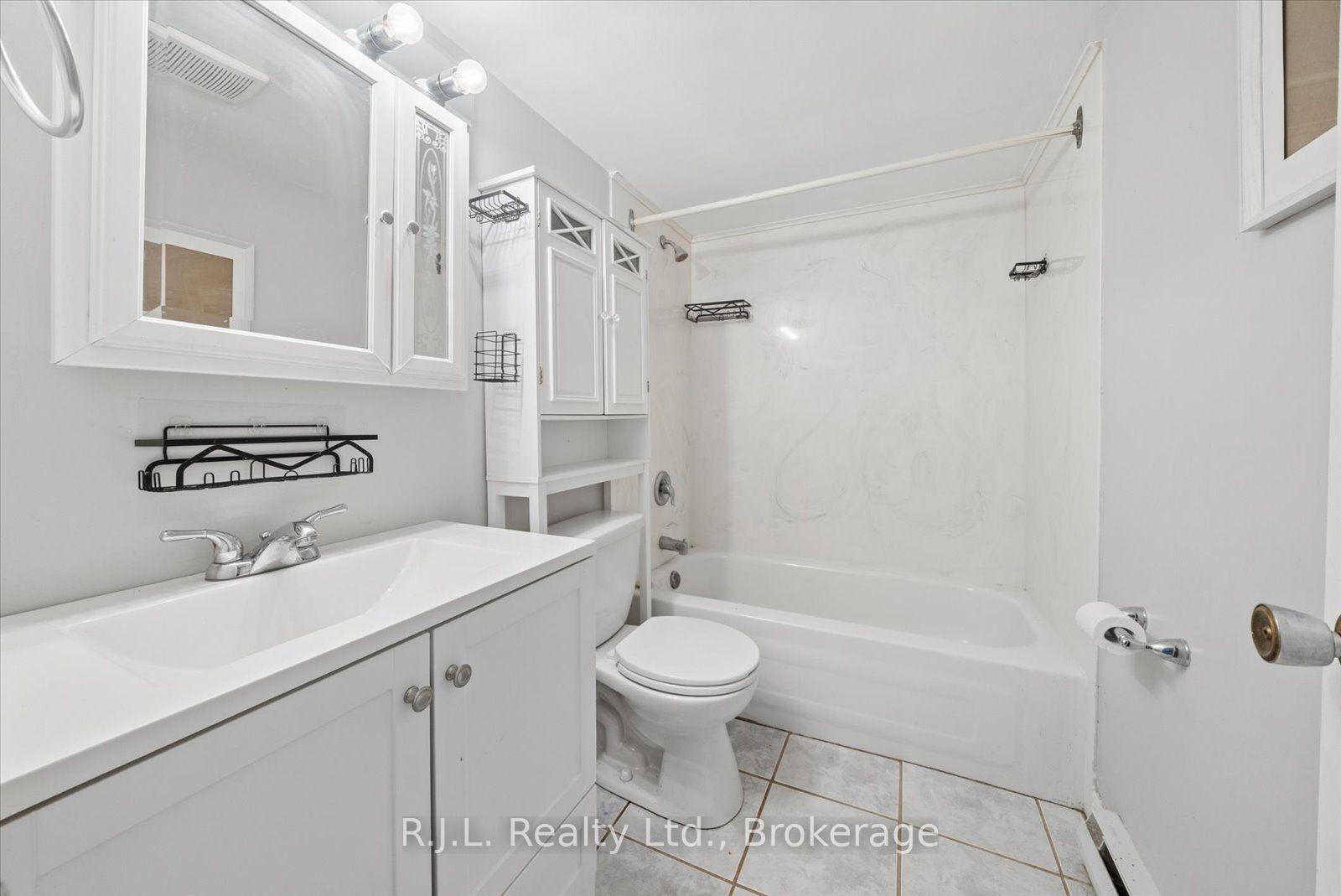 Photo 24 of 475 Causeway View Road S, Selwyn — HOMEH