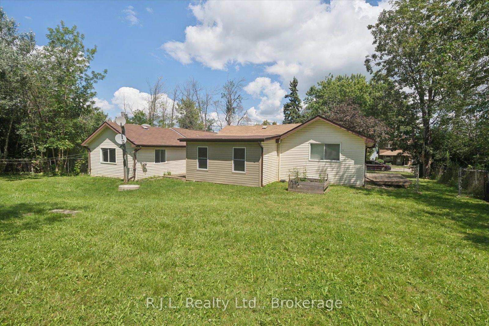 Photo 30 of 475 Causeway View Road S, Selwyn — HOMEH