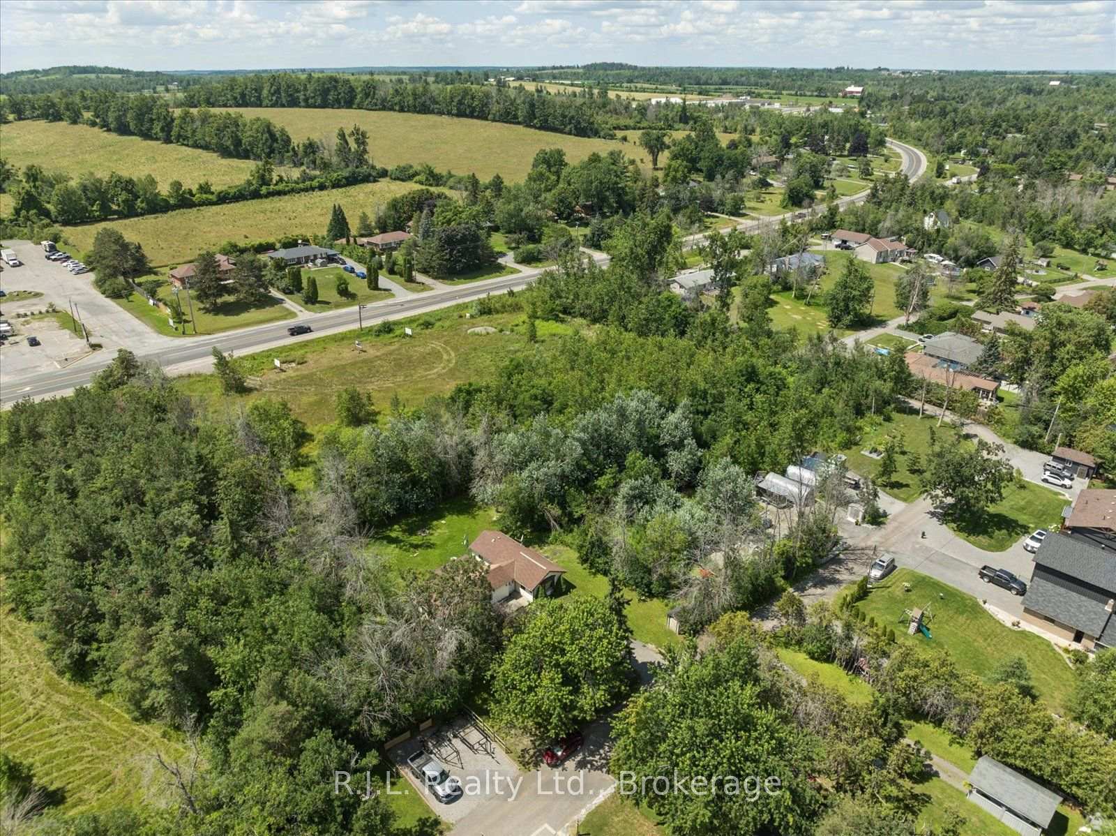 Photo 35 of 475 Causeway View Road S, Selwyn — HOMEH