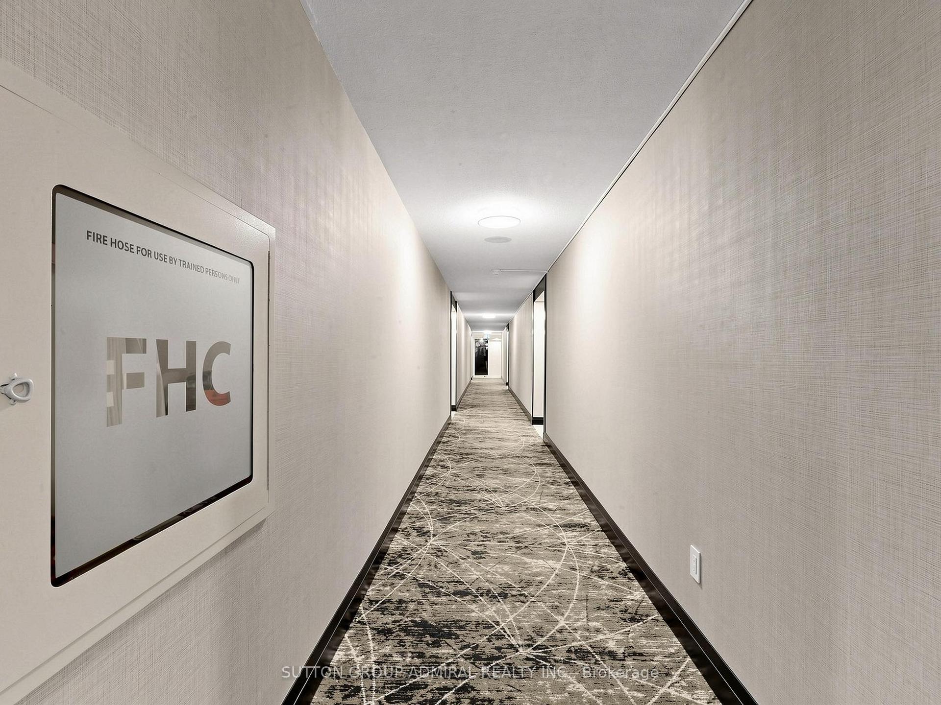 Photo 6 of Unit 708, 3000 Bathurst Street, Toronto, Englemount-Lawrence — HOMEH
