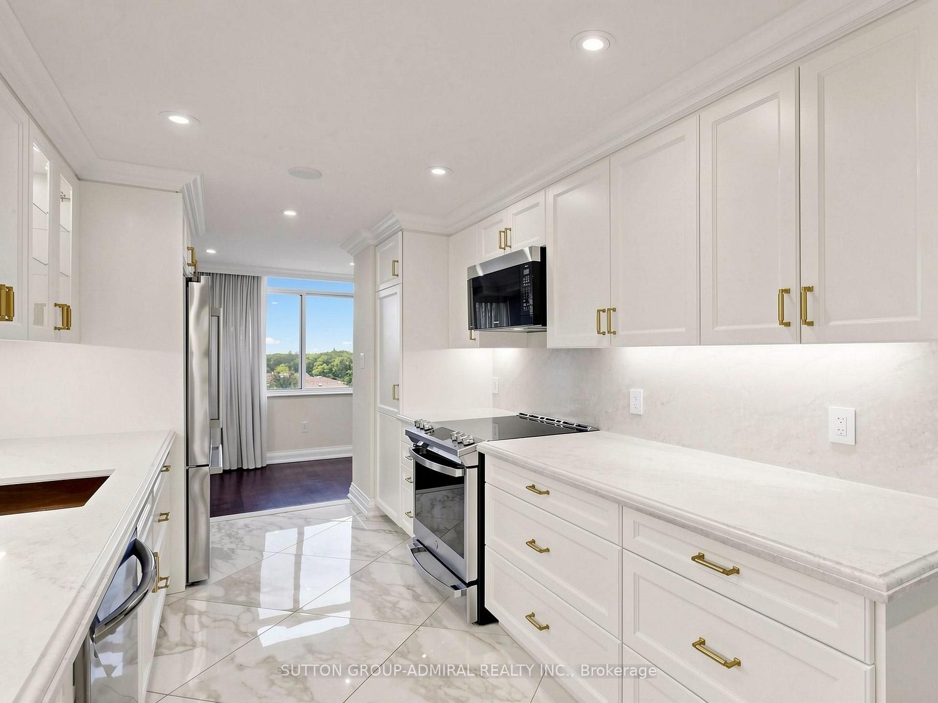 Photo 20 of Unit 708, 3000 Bathurst Street, Toronto, Englemount-Lawrence — HOMEH