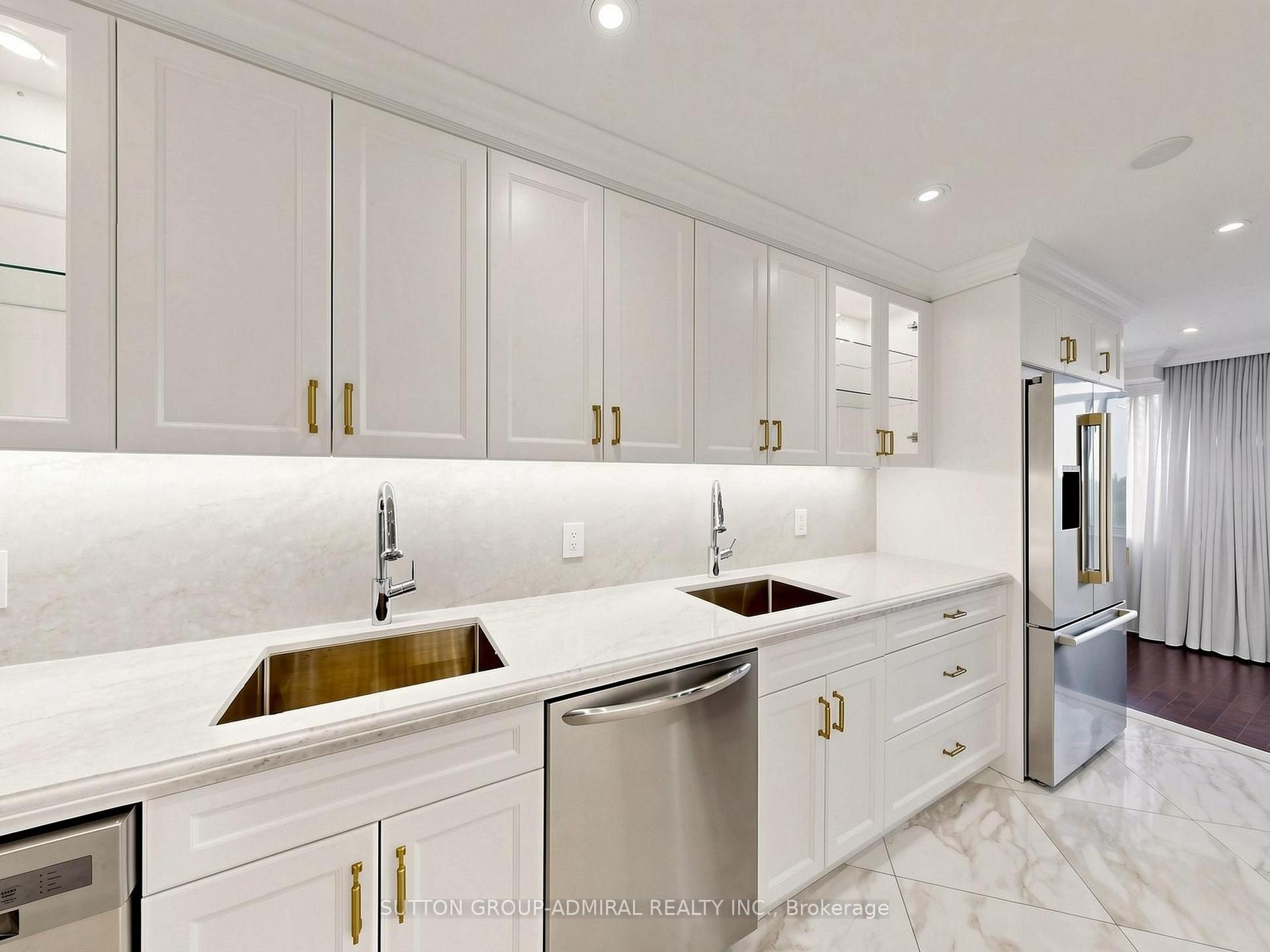 Photo 23 of Unit 708, 3000 Bathurst Street, Toronto, Englemount-Lawrence — HOMEH