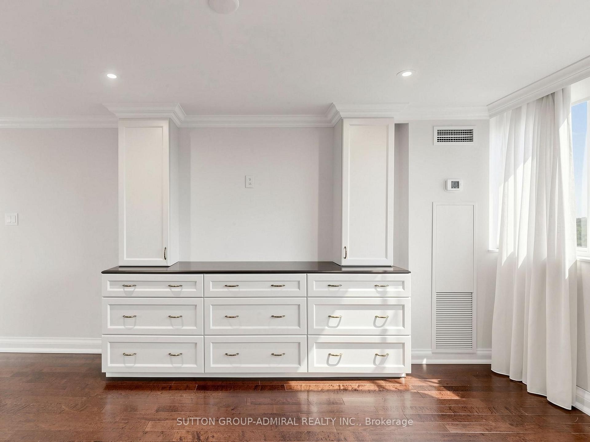 Photo 29 of Unit 708, 3000 Bathurst Street, Toronto, Englemount-Lawrence — HOMEH