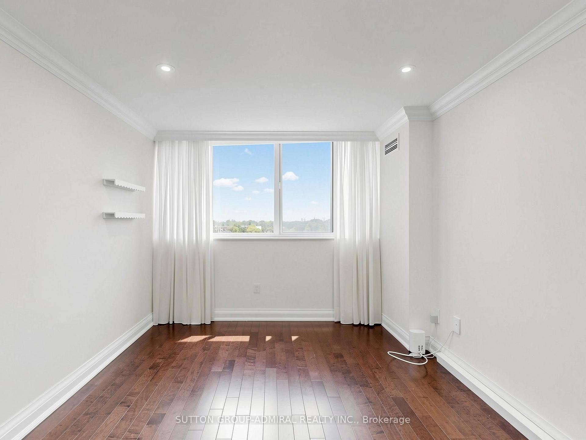 Photo 37 of Unit 708, 3000 Bathurst Street, Toronto, Englemount-Lawrence — HOMEH