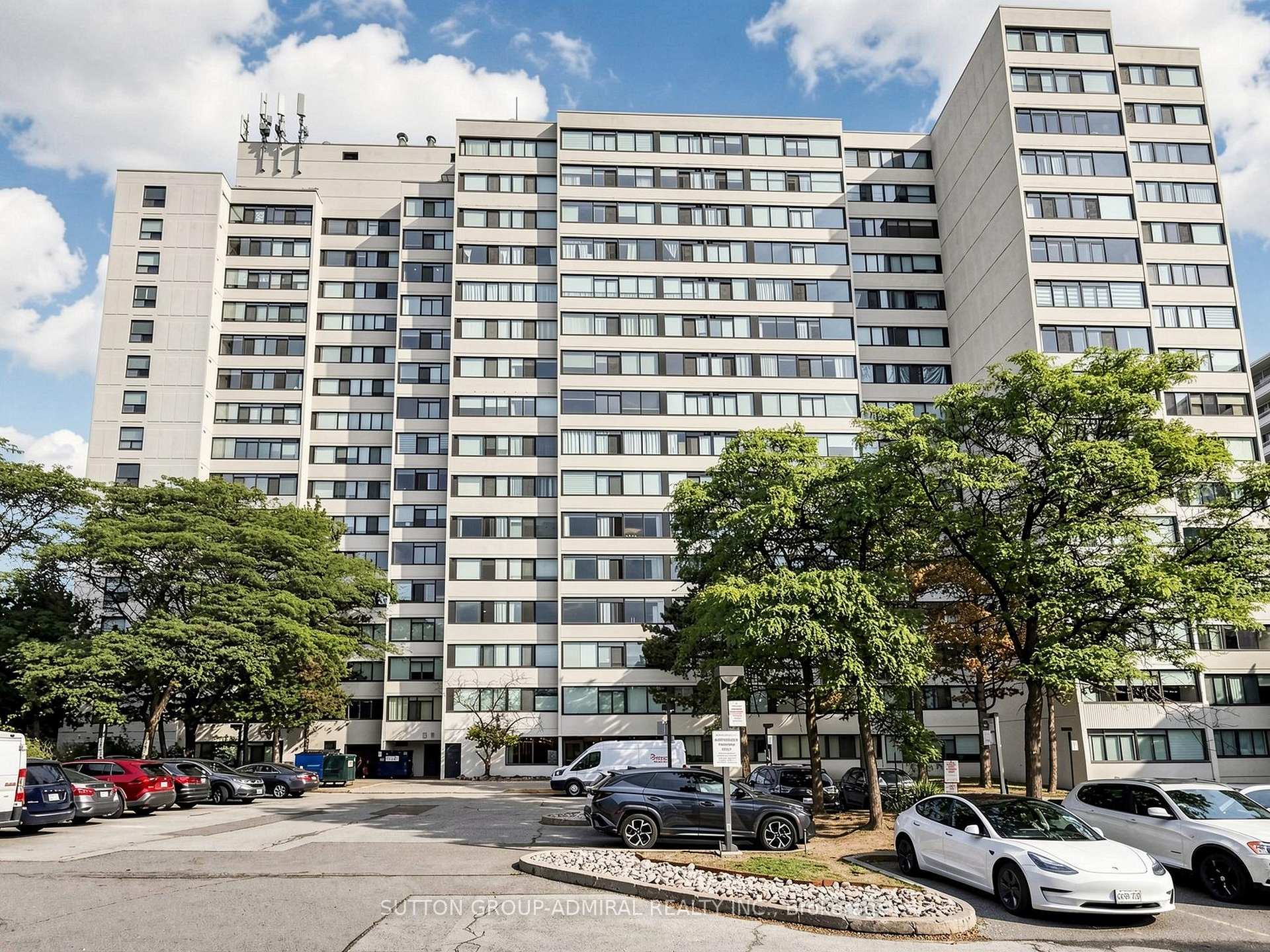 Photo 50 of Unit 708, 3000 Bathurst Street, Toronto, Englemount-Lawrence — HOMEH