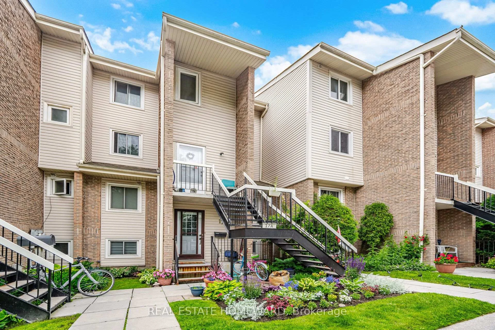 Photo of Unit 17A, 1360 Glenanna Road