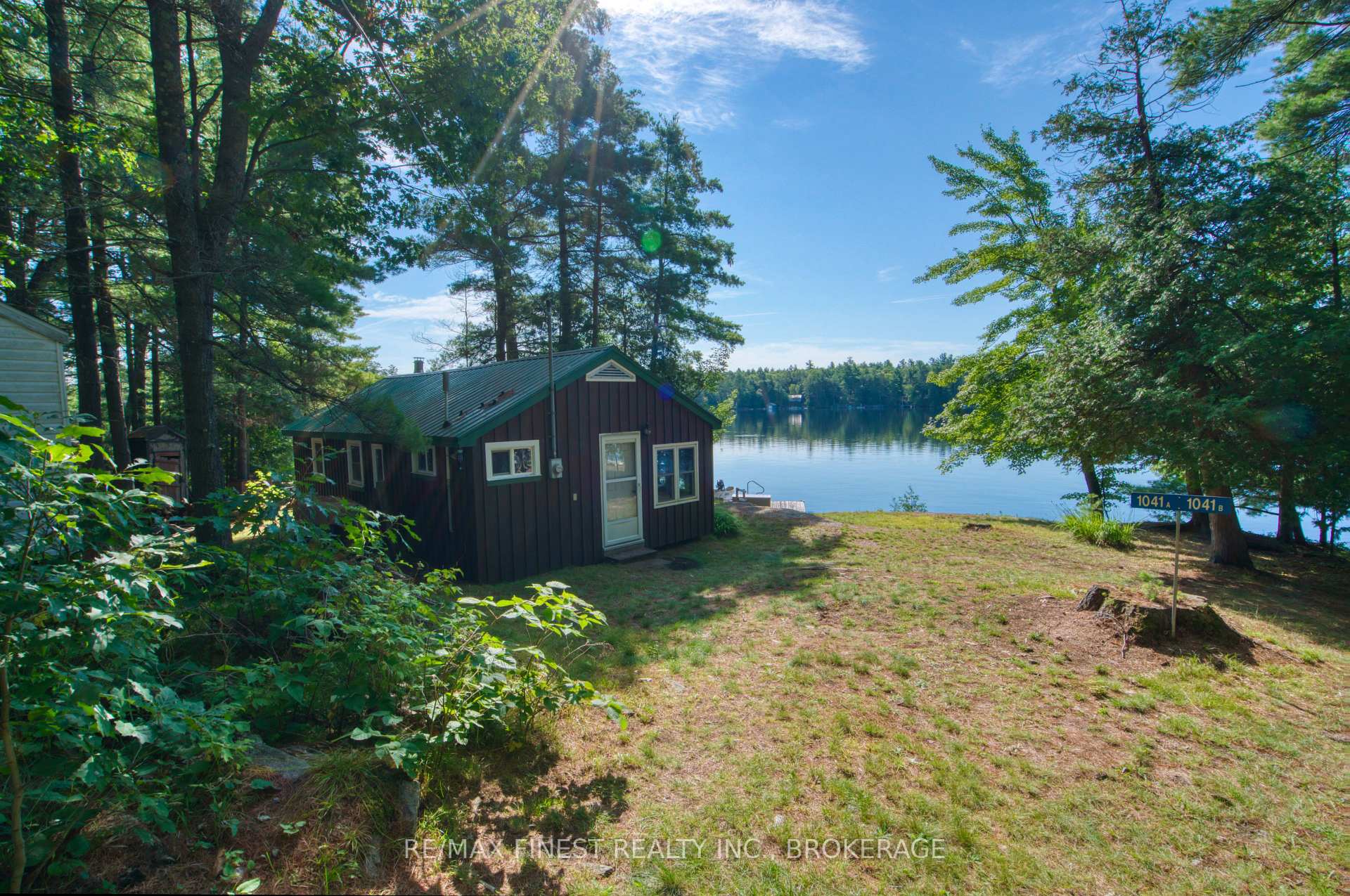 Photo 1 of 1041A Glass Lane, Frontenac, Frontenac North — HOMEH