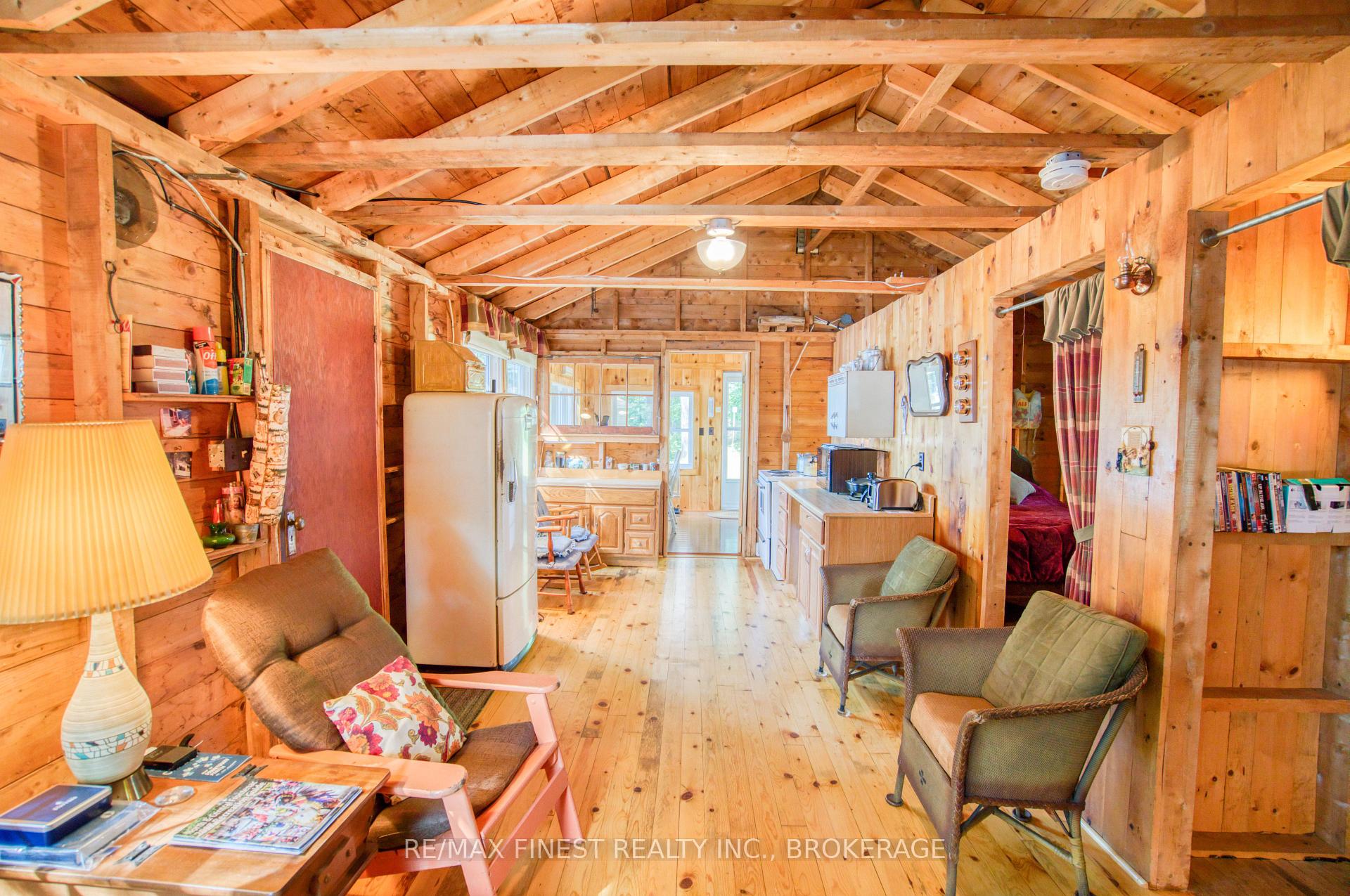 Photo 15 of 1041A Glass Lane, Frontenac, Frontenac North — HOMEH