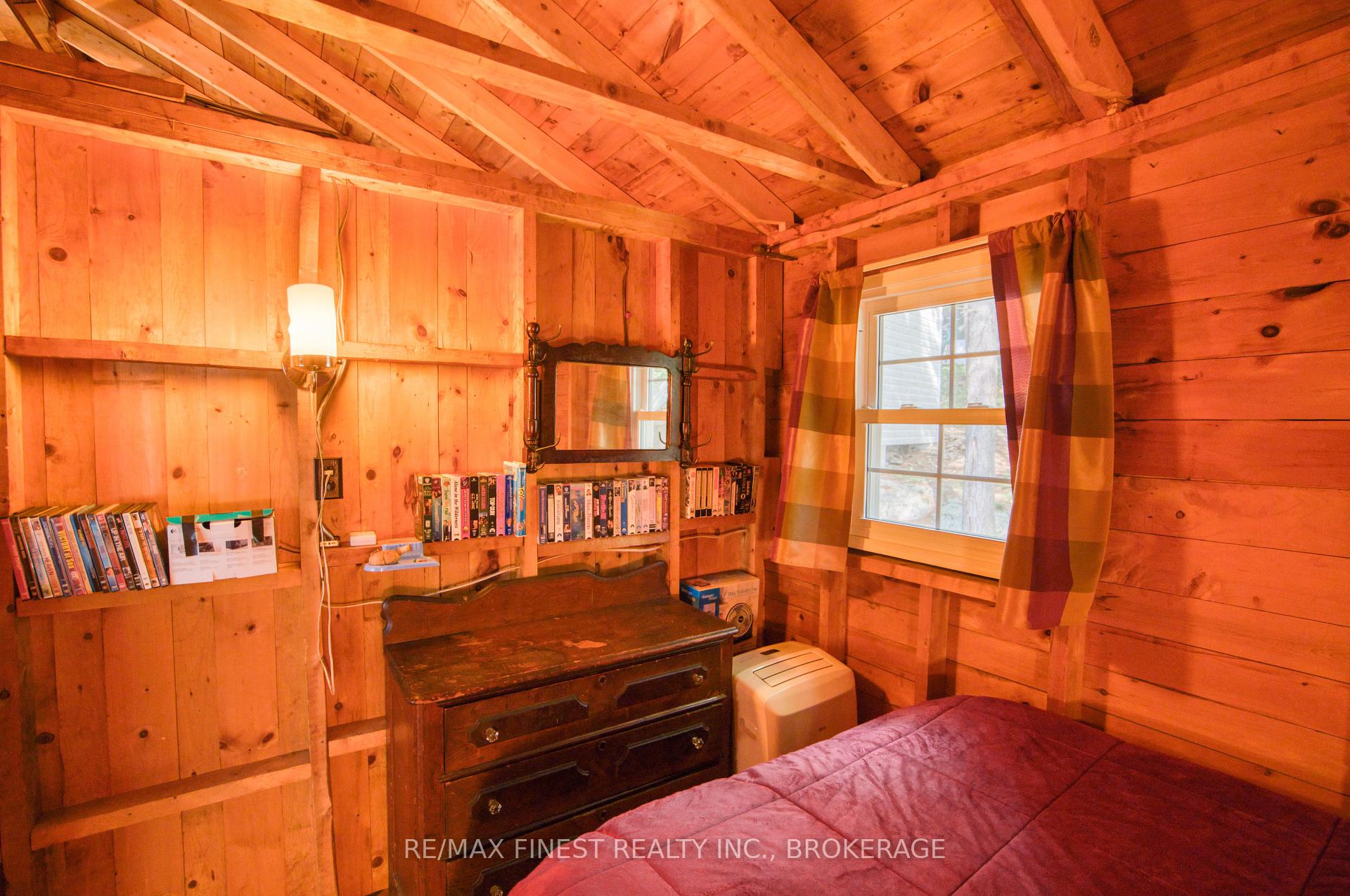 Photo 19 of 1041A Glass Lane, Frontenac, Frontenac North — HOMEH