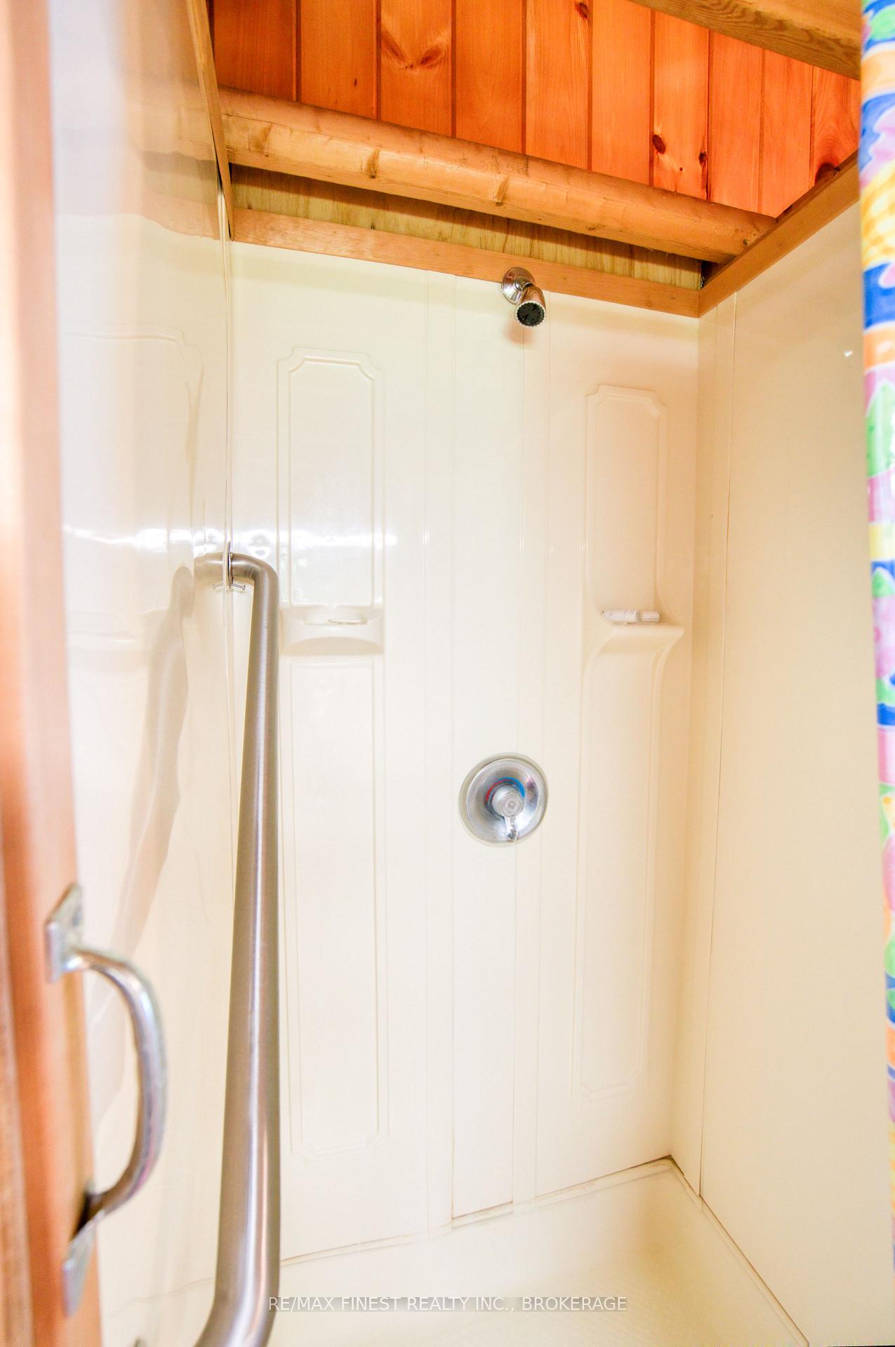 Photo 23 of 1041A Glass Lane, Frontenac, Frontenac North — HOMEH