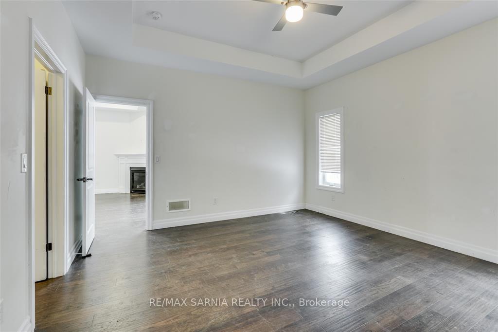 Photo 17 of 41 Sleepy Meadow Drive W, Chatham-Kent, Blenheim — HOMEH