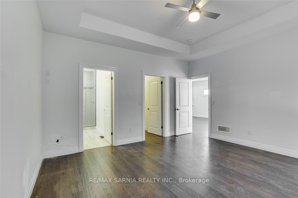 Photo 23 of 41 Sleepy Meadow Drive W, Chatham-Kent, Blenheim — HOMEH