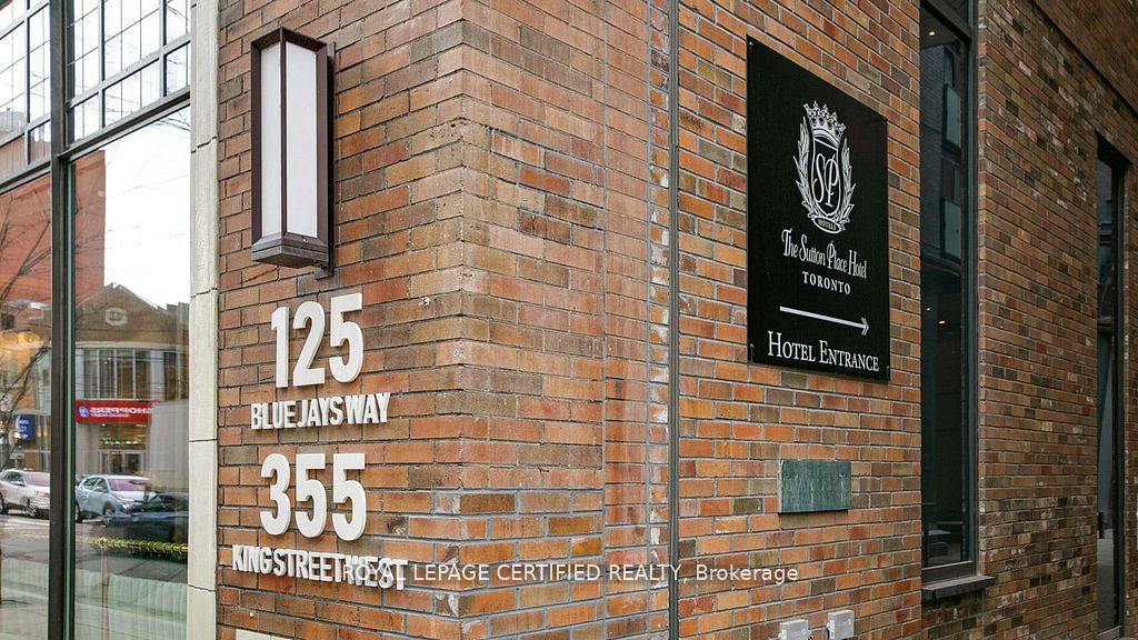 Photo of Unit 1905, 125 Blue Jays Way