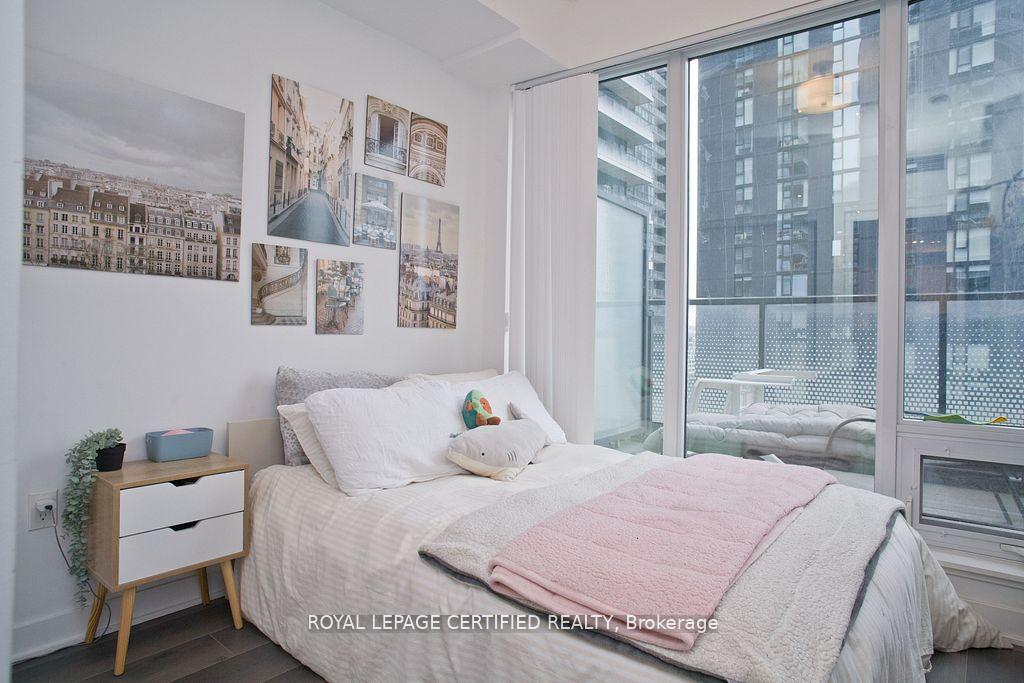 Photo 18 of Unit 1905, 125 Blue Jays Way, Toronto, Bay Street Corridor — HOMEH