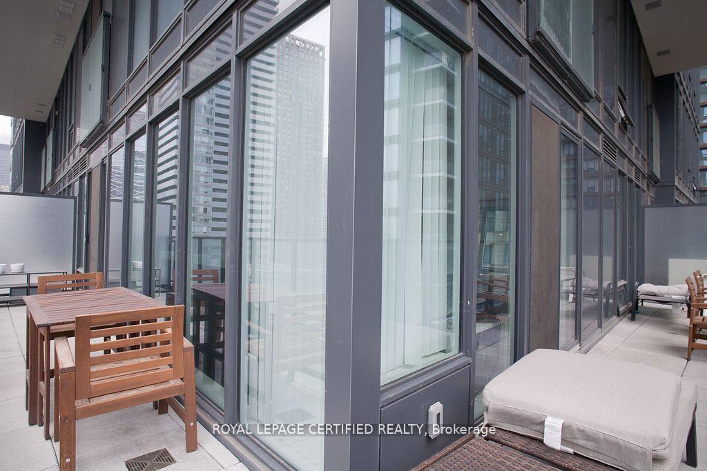 Photo 21 of Unit 1905, 125 Blue Jays Way, Toronto, Bay Street Corridor — HOMEH