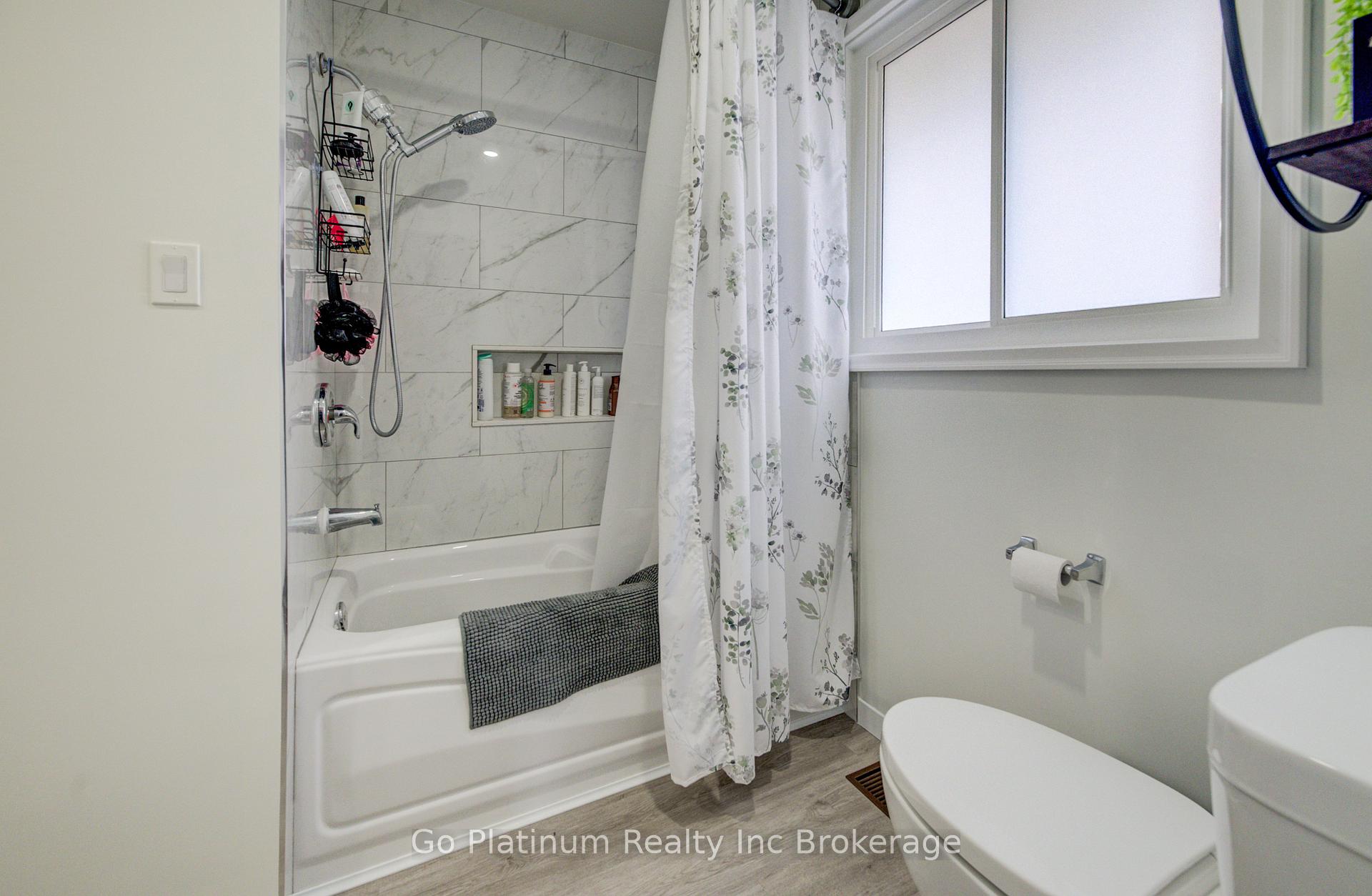 Photo 13 of 676 Peel Street, Norfolk, Delhi — HOMEH