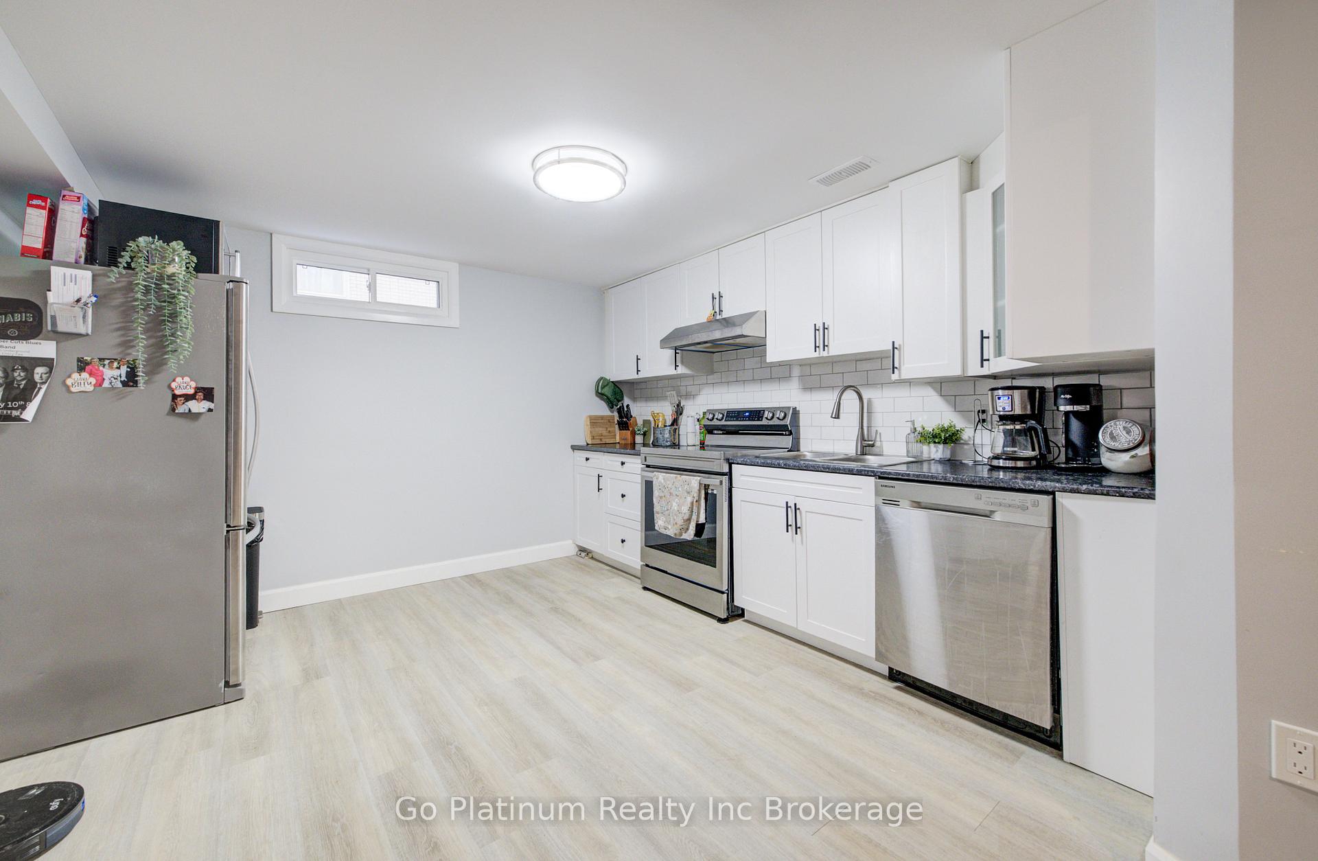 Photo 18 of 676 Peel Street, Norfolk, Delhi — HOMEH