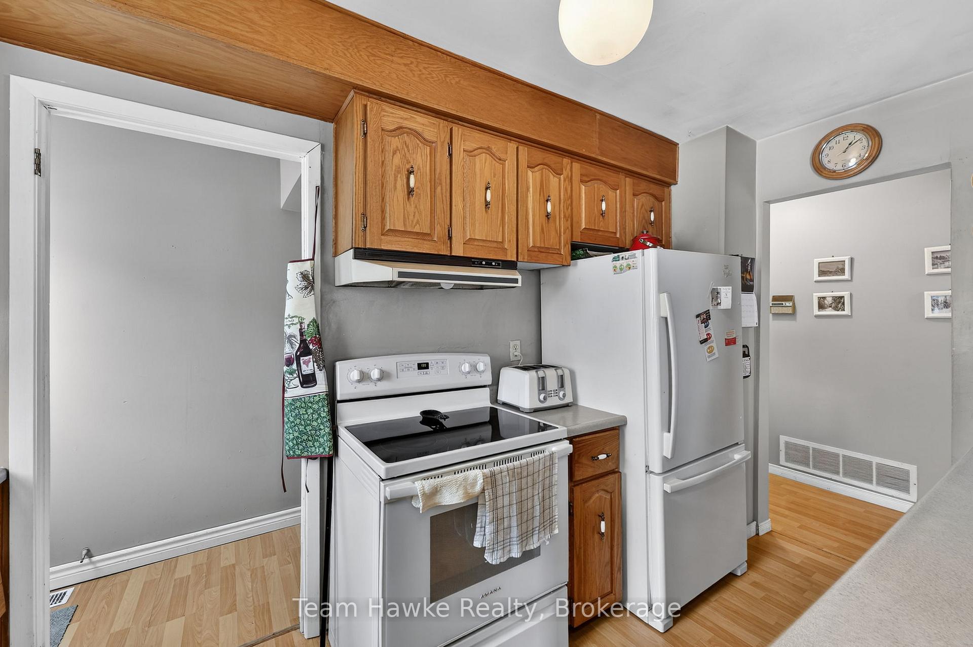 Photo 12 of 575 Simcoe Avenue, Tay, Port McNicoll — HOMEH
