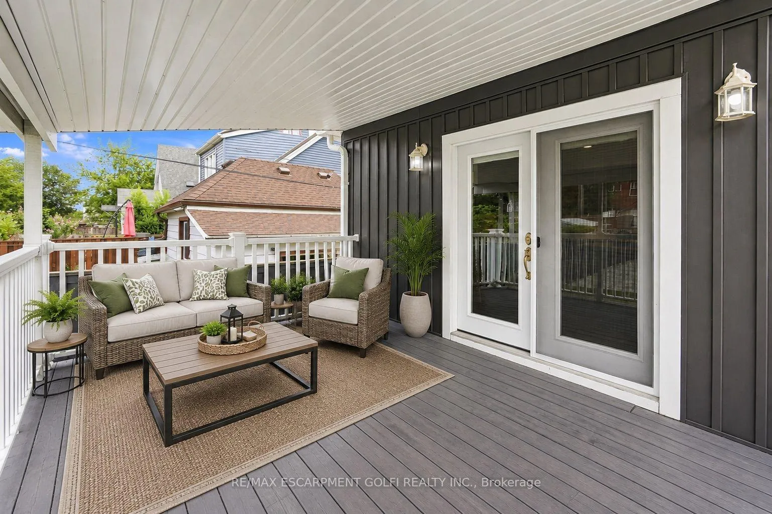 Photo 23 of 241 Rosslyn Avenue N, Hamilton, Crown Point — HOMEH