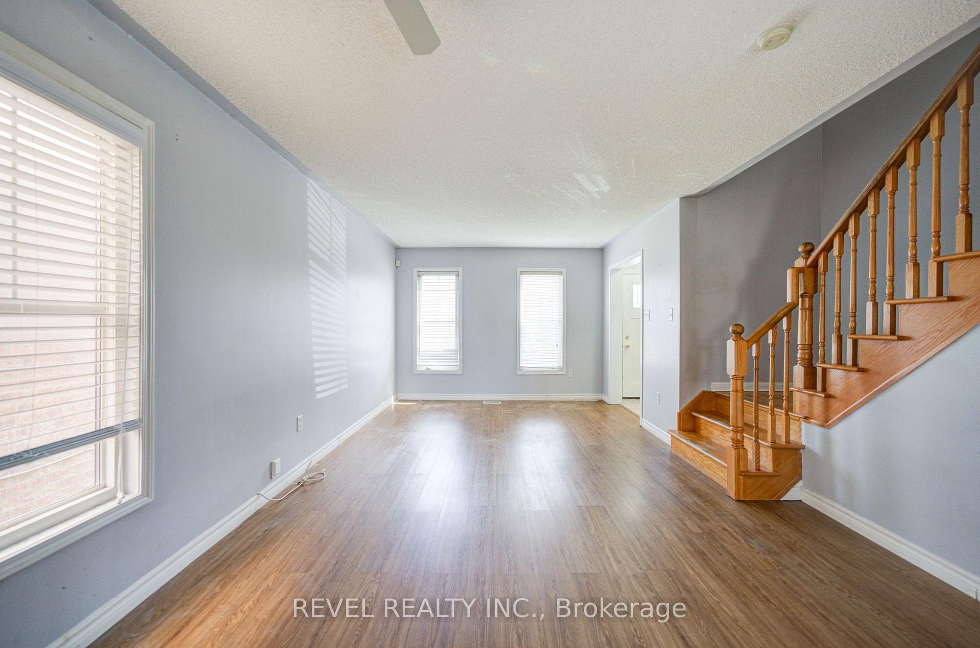Photo 9 of 112 Rouge River Drive, Scarborough, Rouge — HOMEH