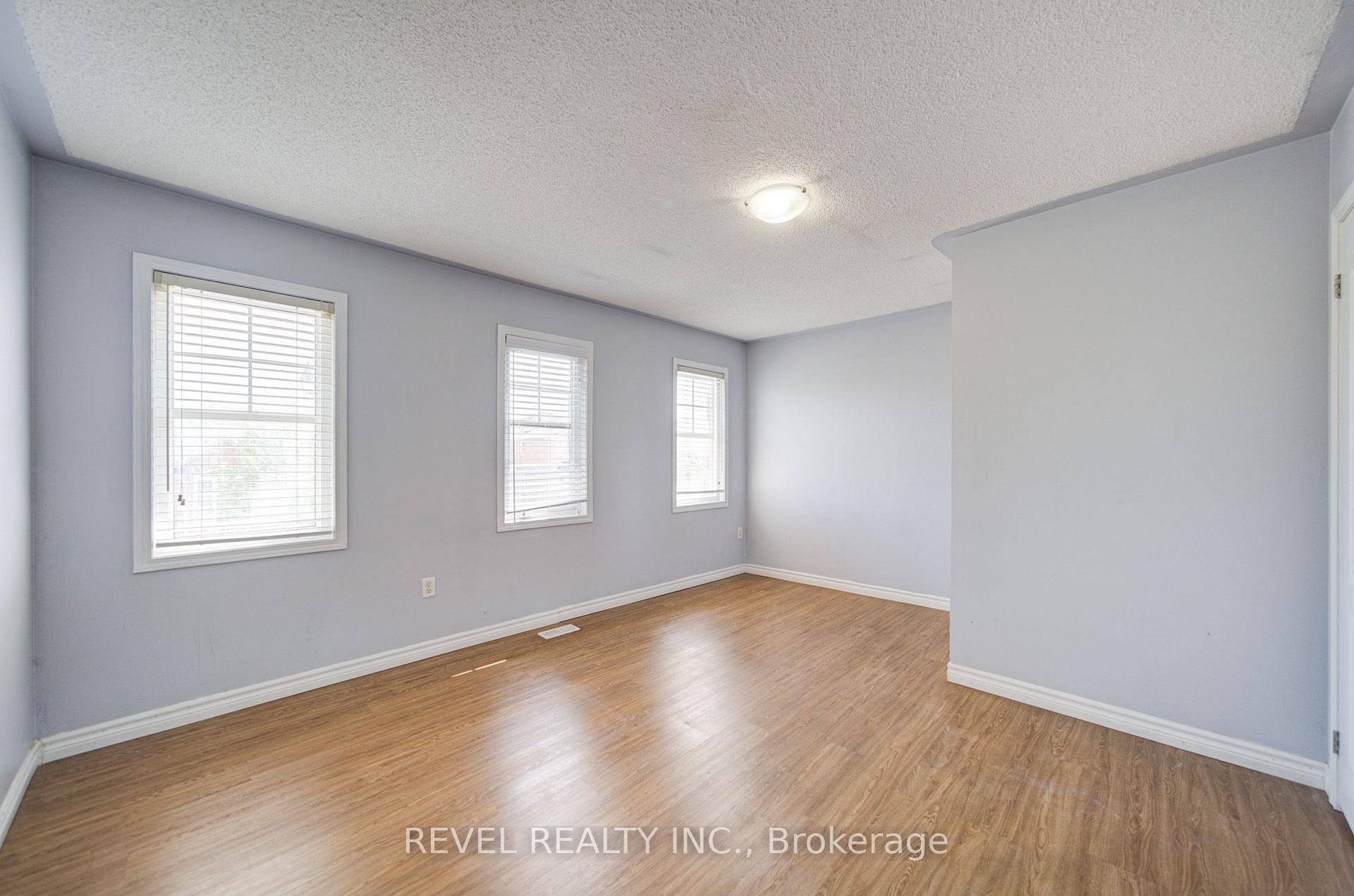 Photo 30 of 112 Rouge River Drive, Scarborough, Rouge — HOMEH