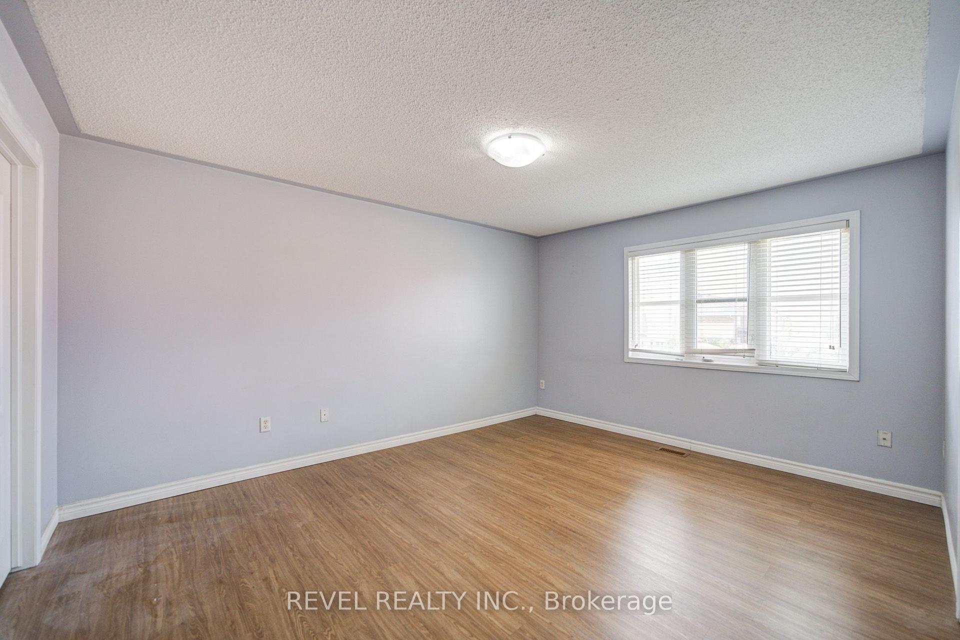 Photo 42 of 112 Rouge River Drive, Scarborough, Rouge — HOMEH