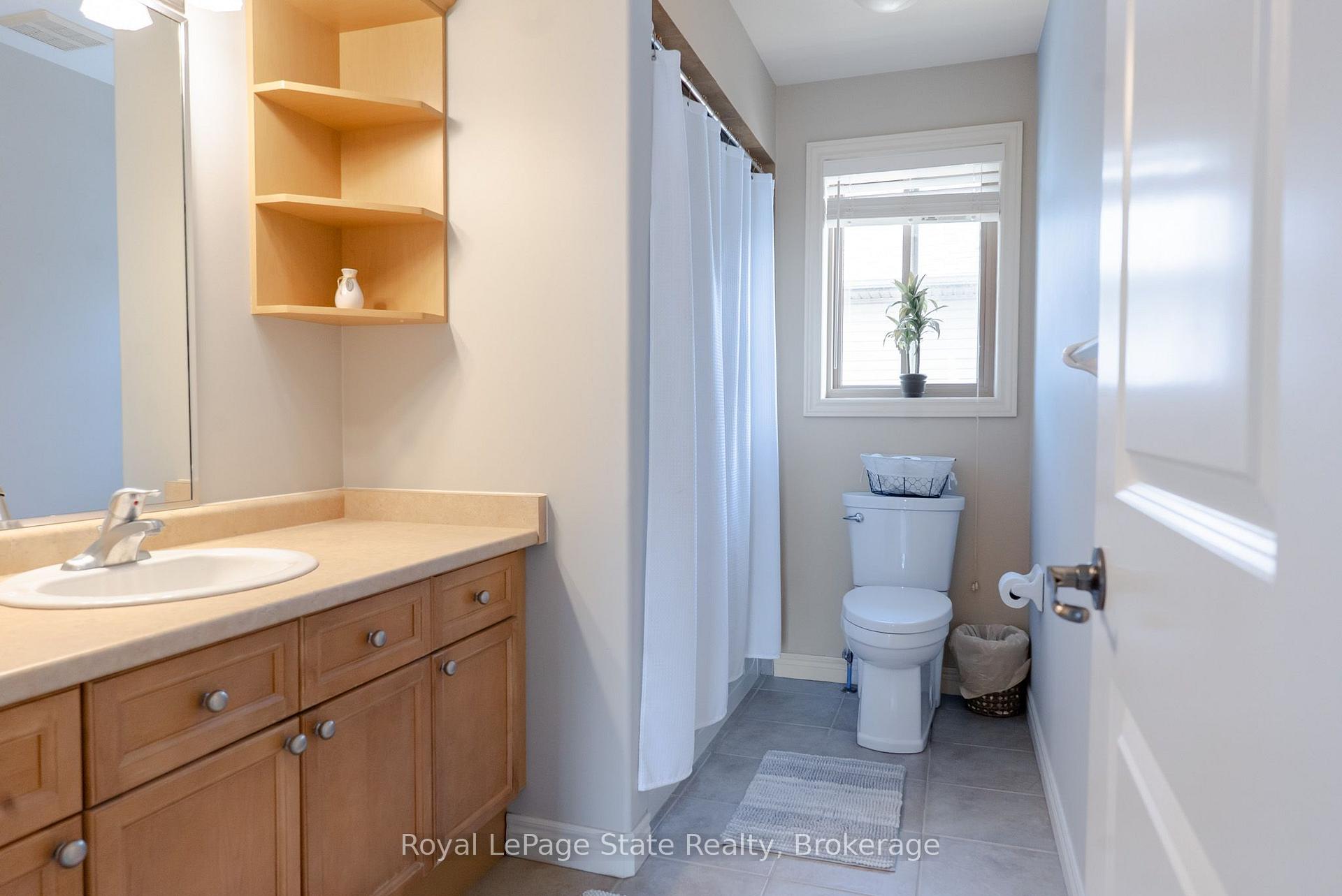 Photo 15 of 4303 Arejay Avenue, Lincoln, Beamsville — HOMEH